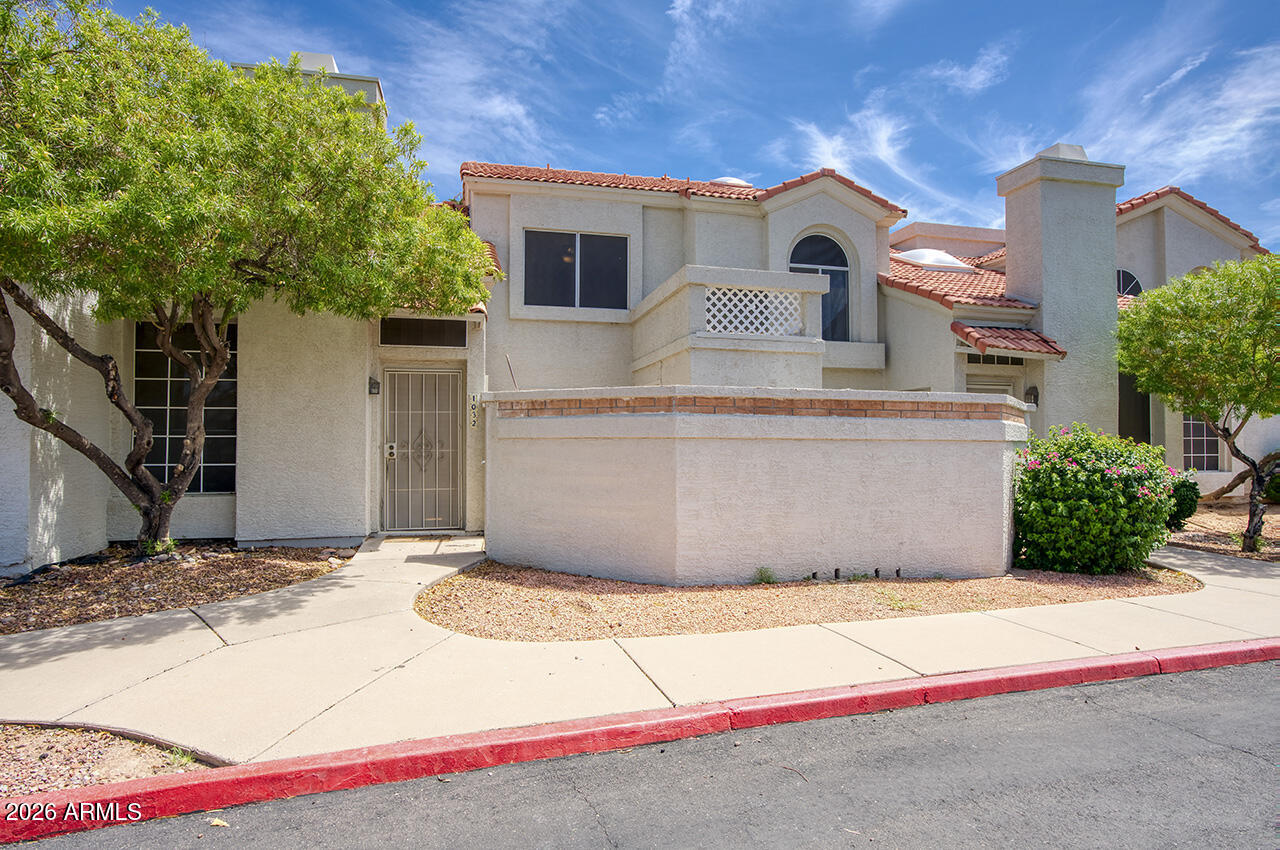 1717 E Union Hills Drive 1032 — photo