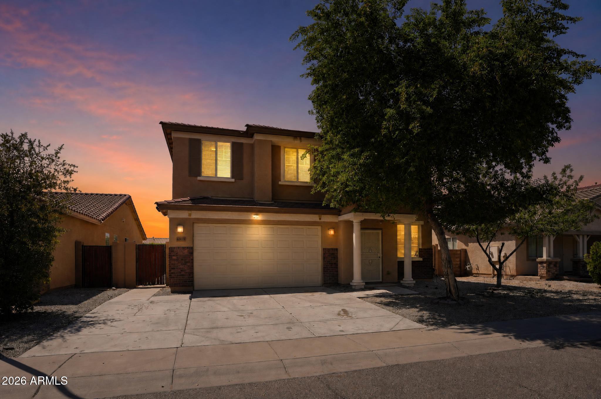 6909 W Carter Road — photo