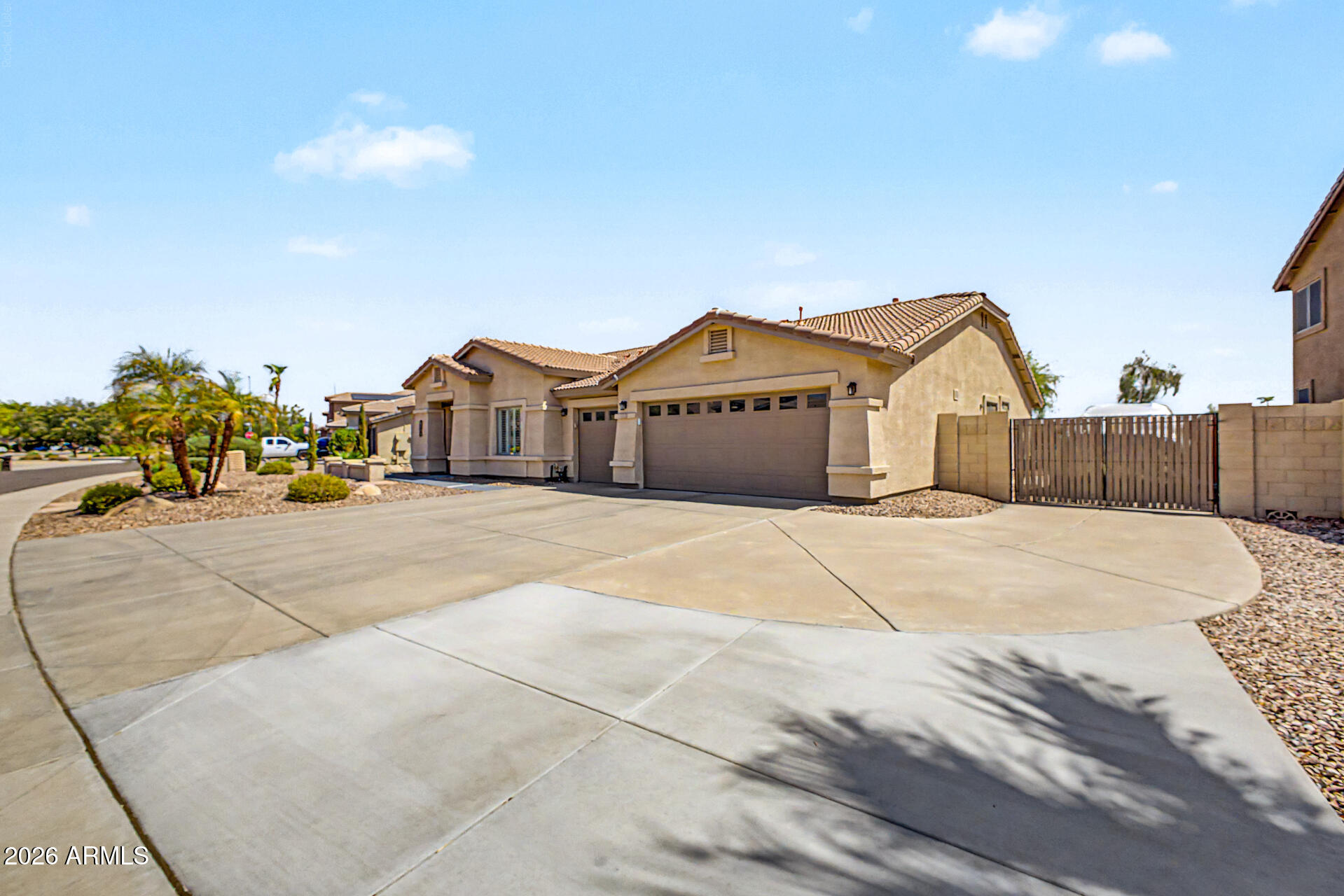8729 W Tonopah Drive — photo