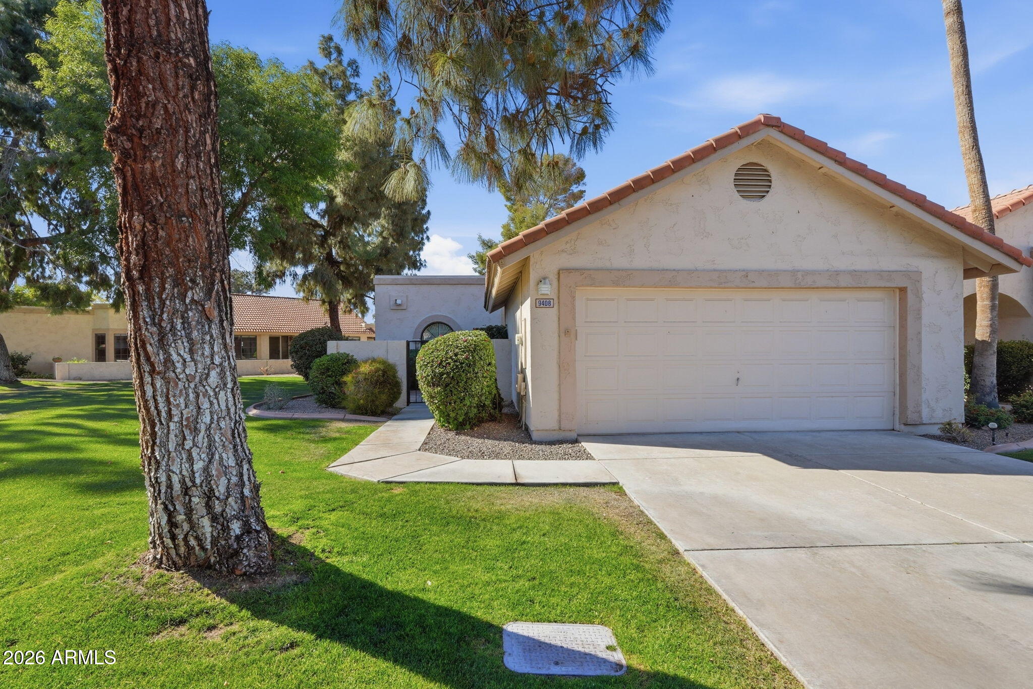 9408 W Morrow Drive — photo