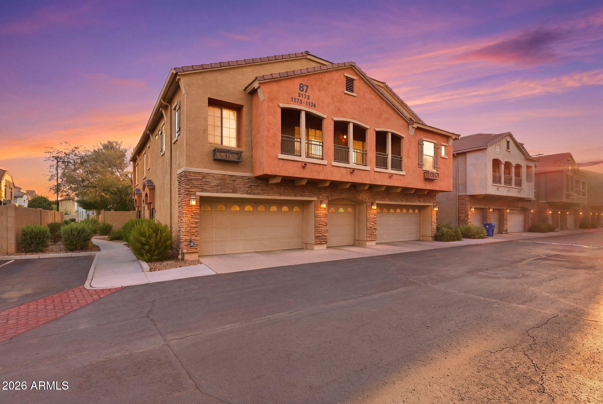 1350 S Greenfield Road 2173 — photo