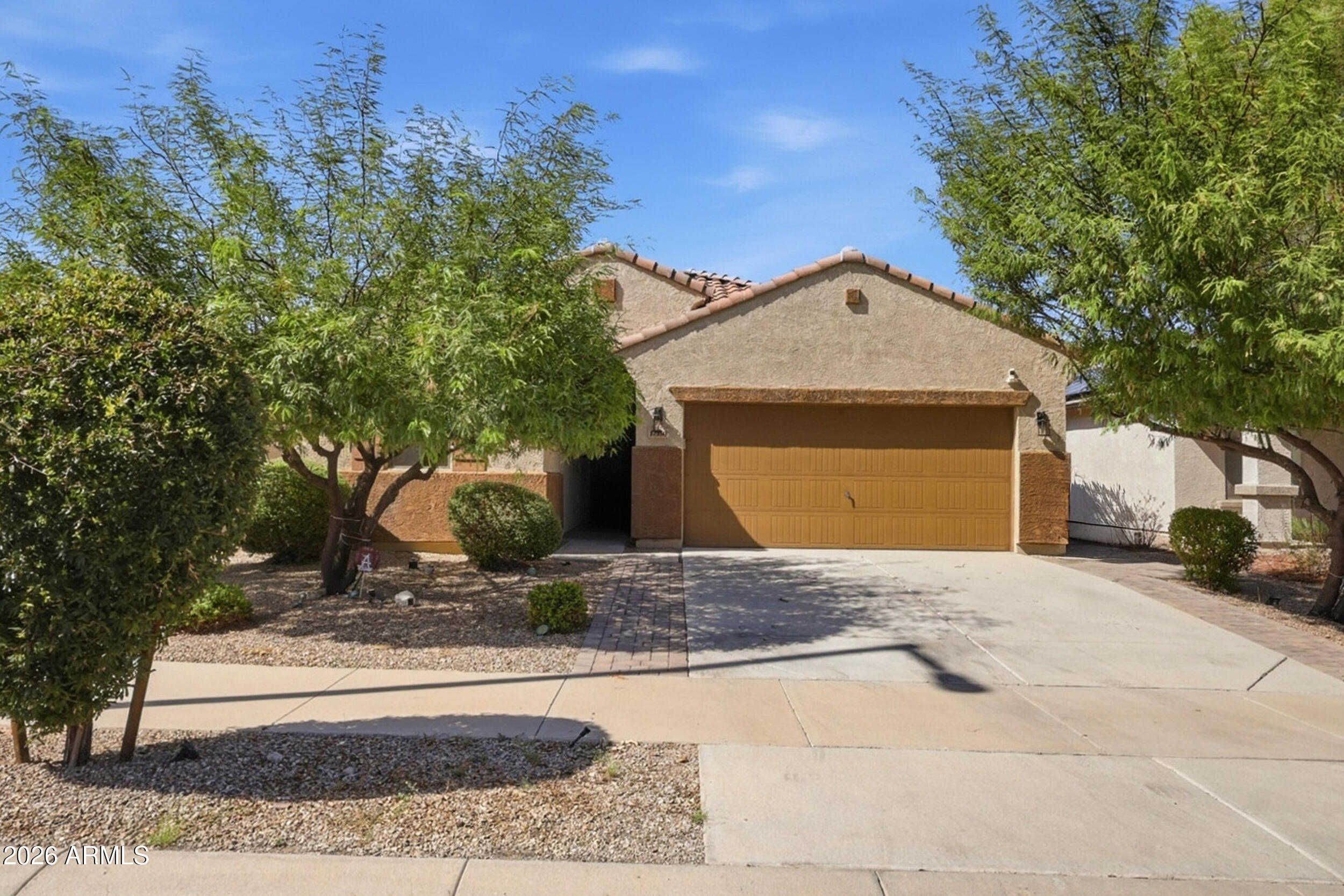 17990 W Louise Drive — photo