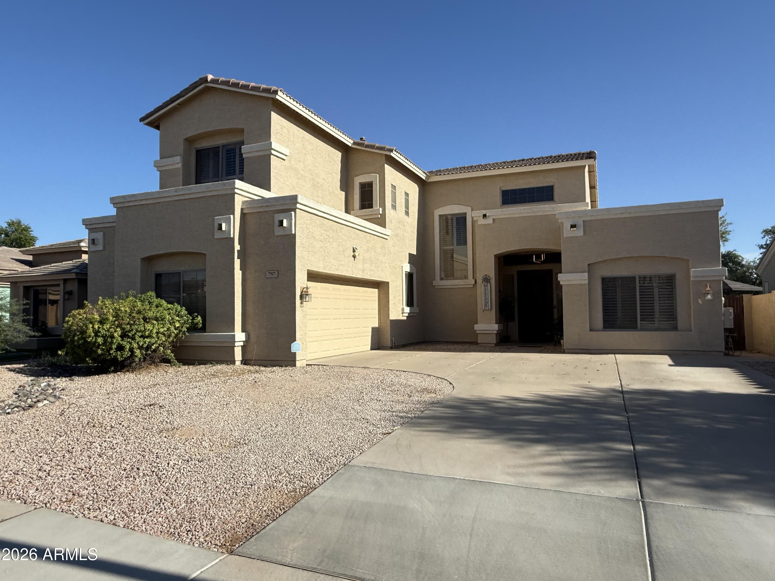 757 W Aloe Place — photo