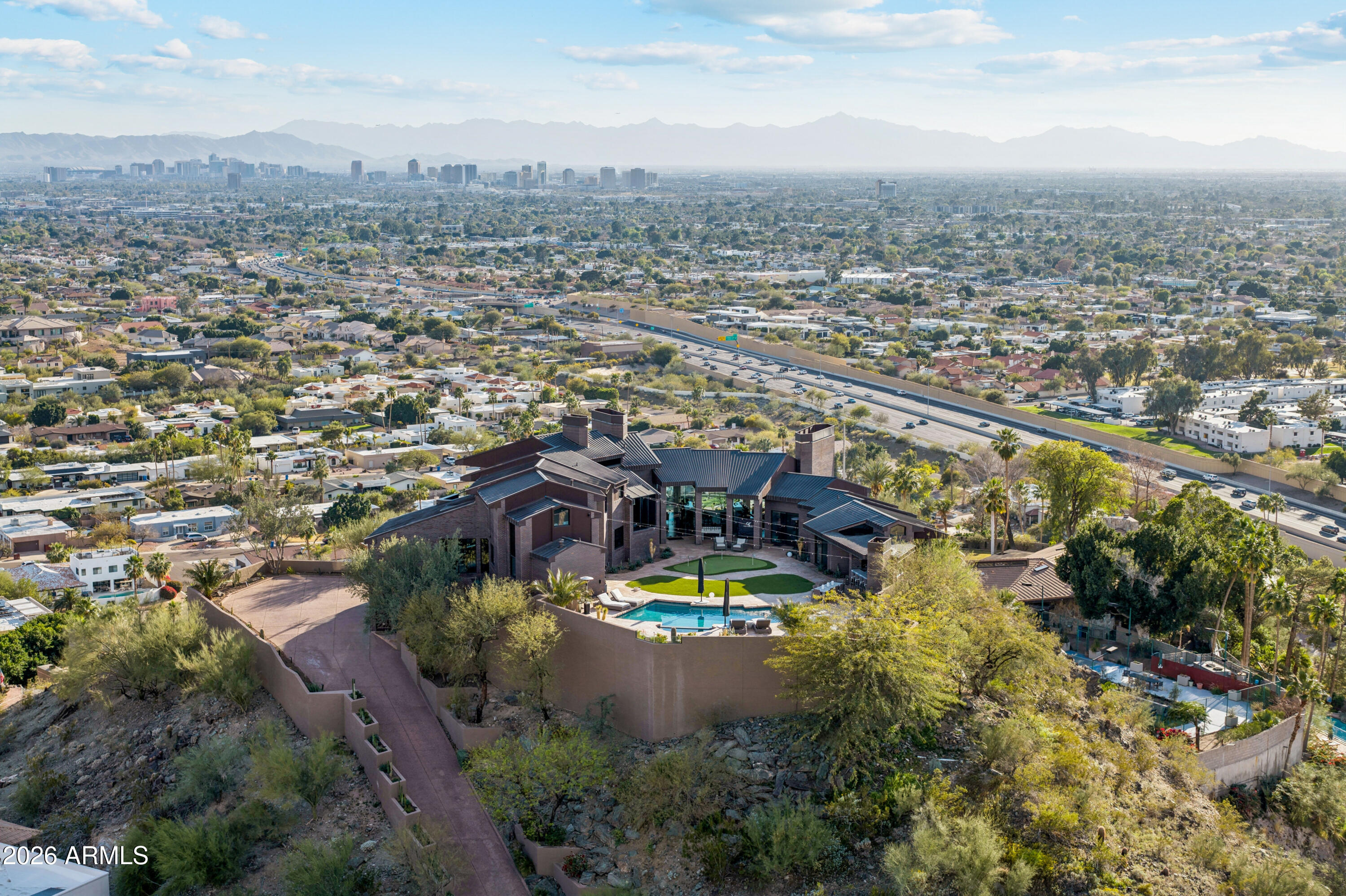 2106 E Kaler Drive — photo
