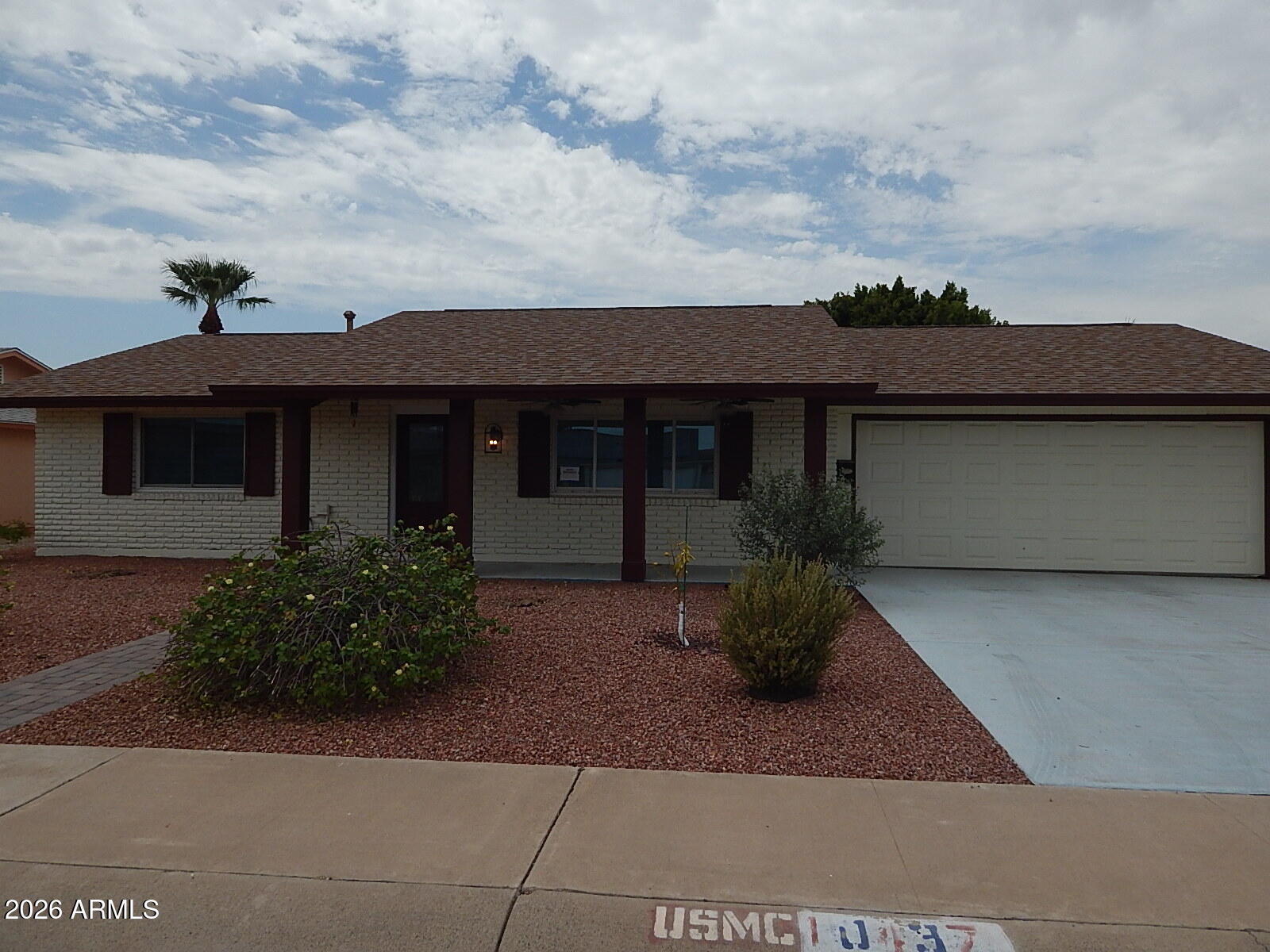 10437 W Cheryl Drive — photo