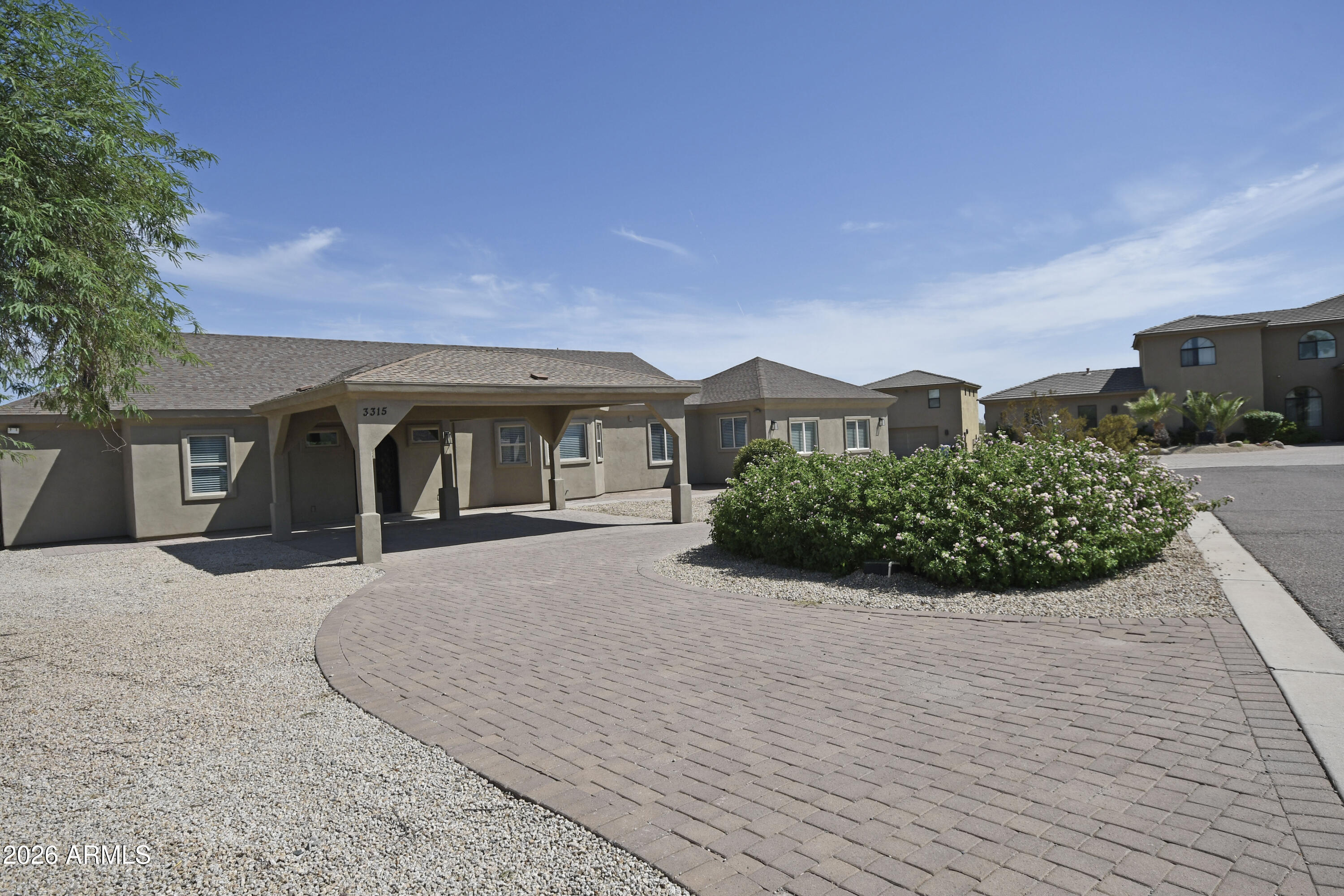 3315 W Pinnacle Vista Drive — photo
