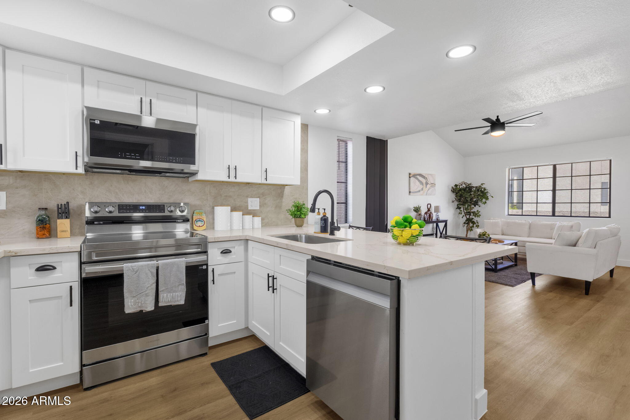2020 W Union Hills Drive 258 — photo