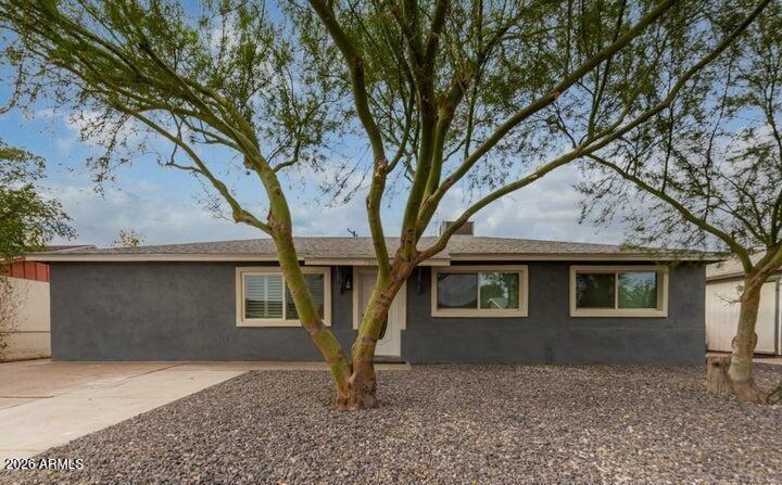 7846 E Belleview Street — photo