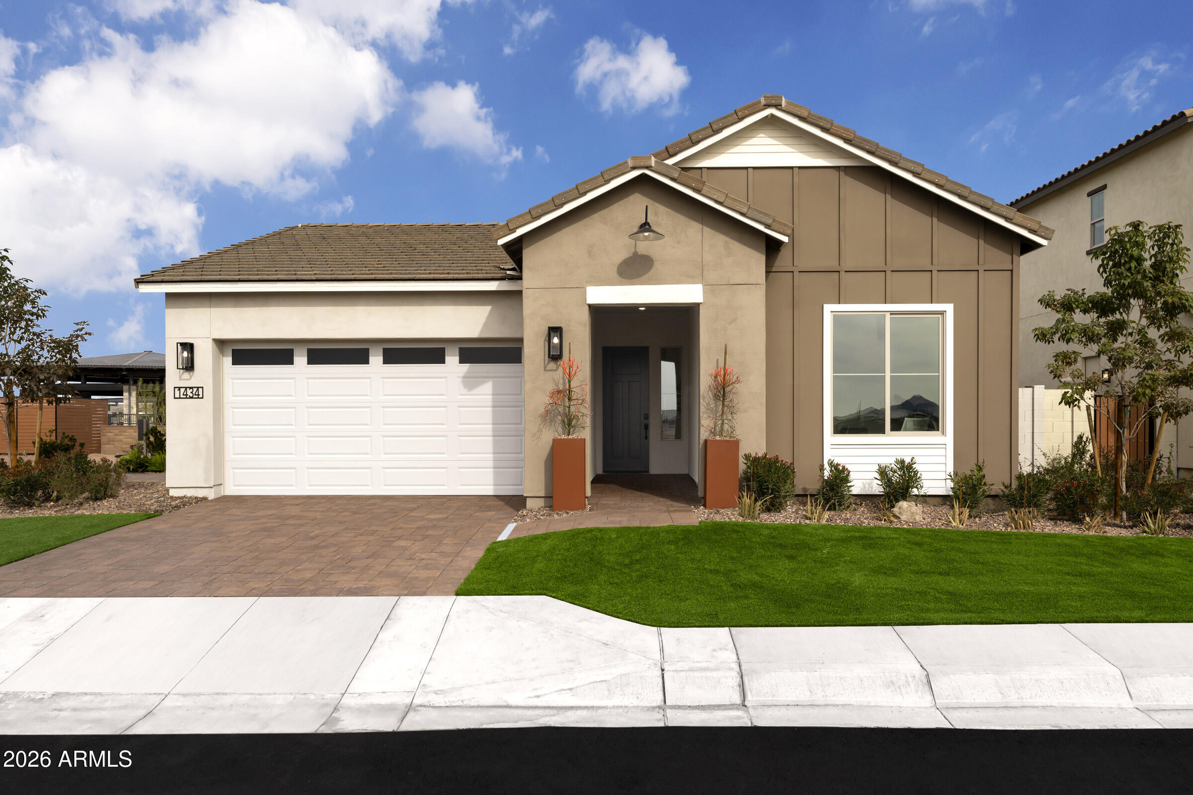 1434 E Coconino Way — photo