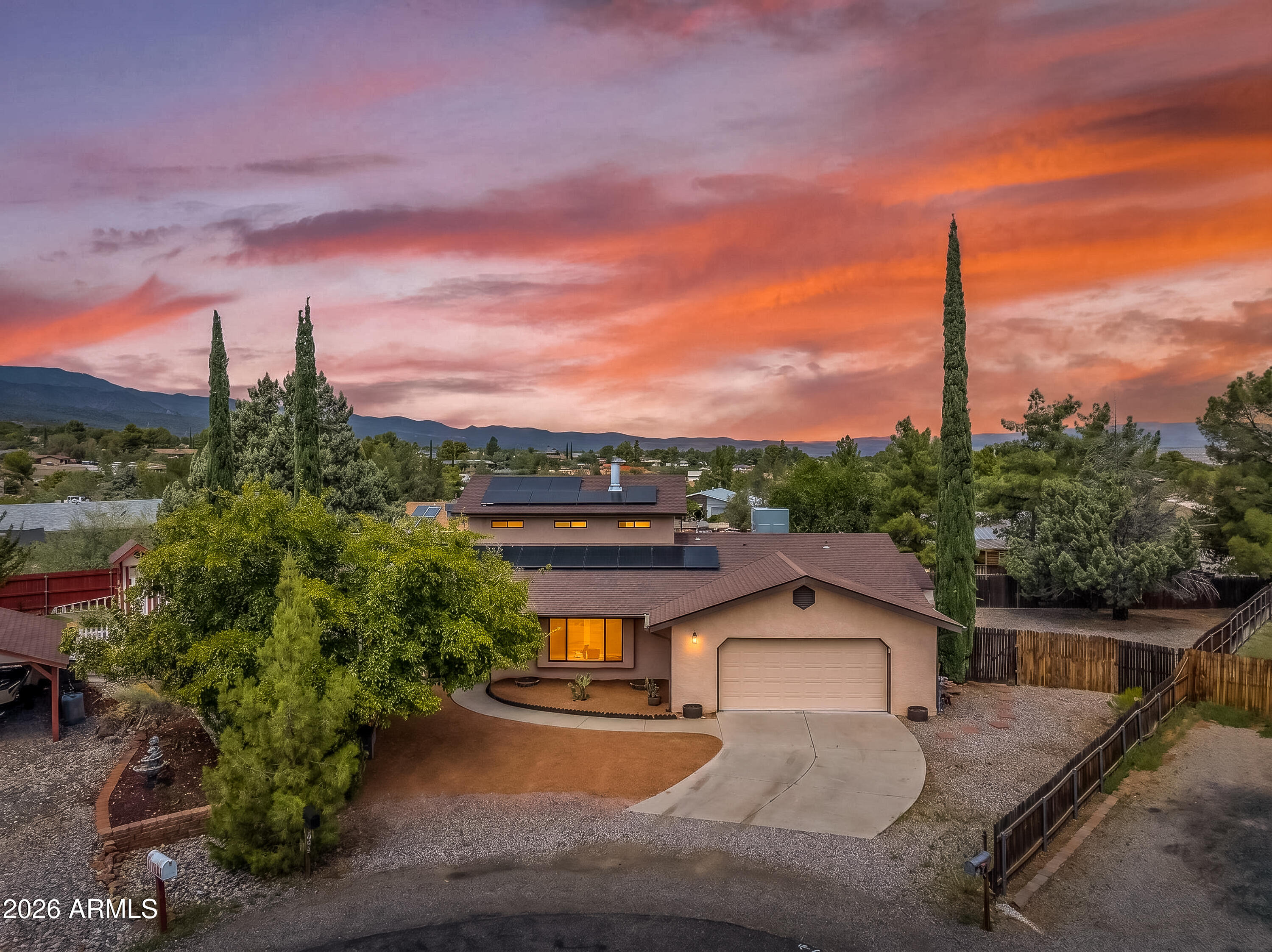 1904 S Desert Flower Circle — photo