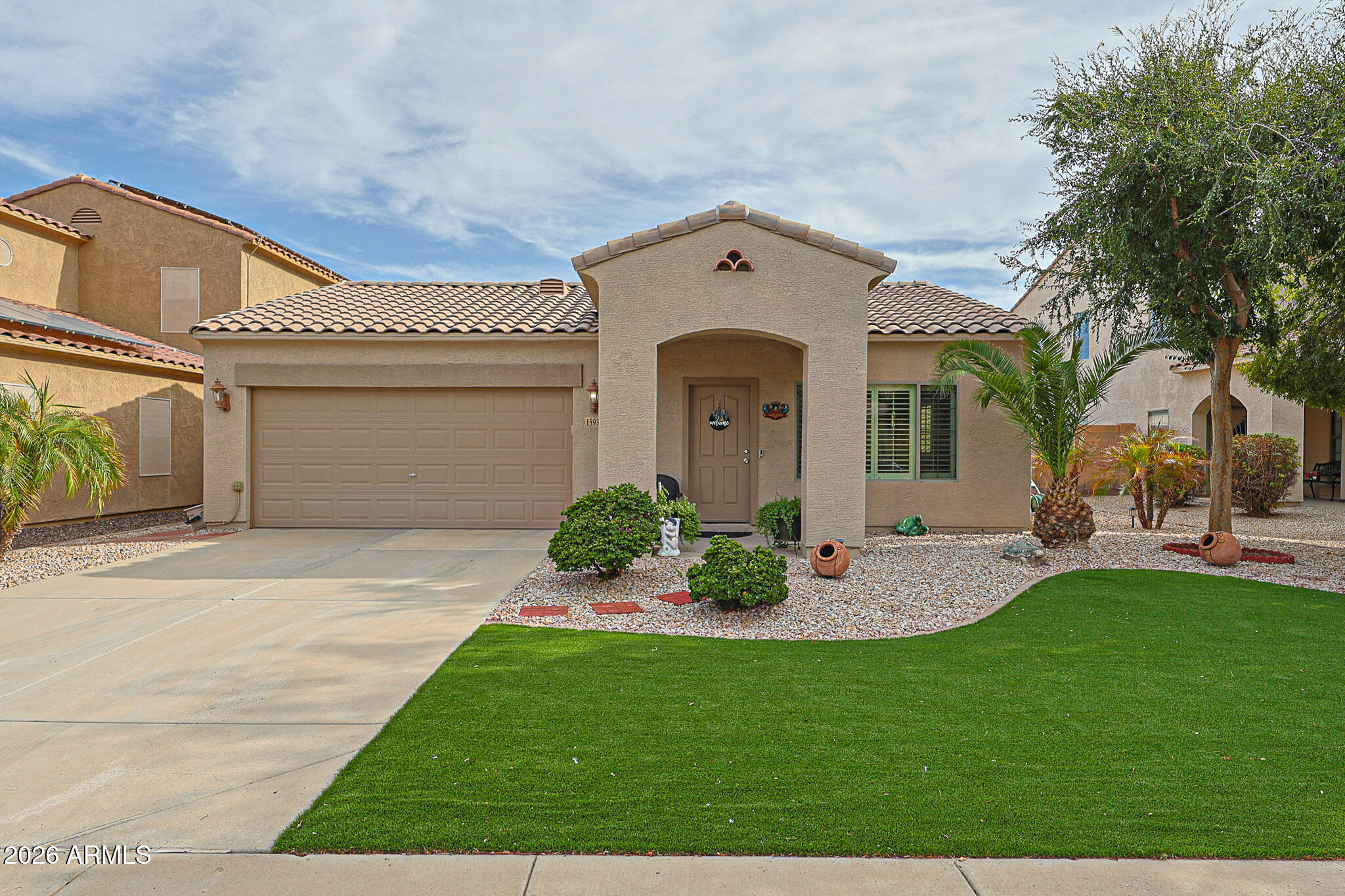 15933 W Mauna Loa Lane — photo
