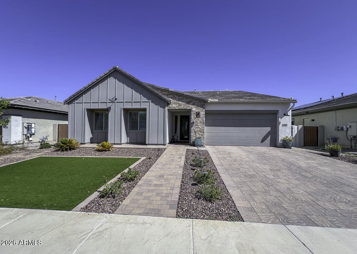1540 E San Carlos Way — photo