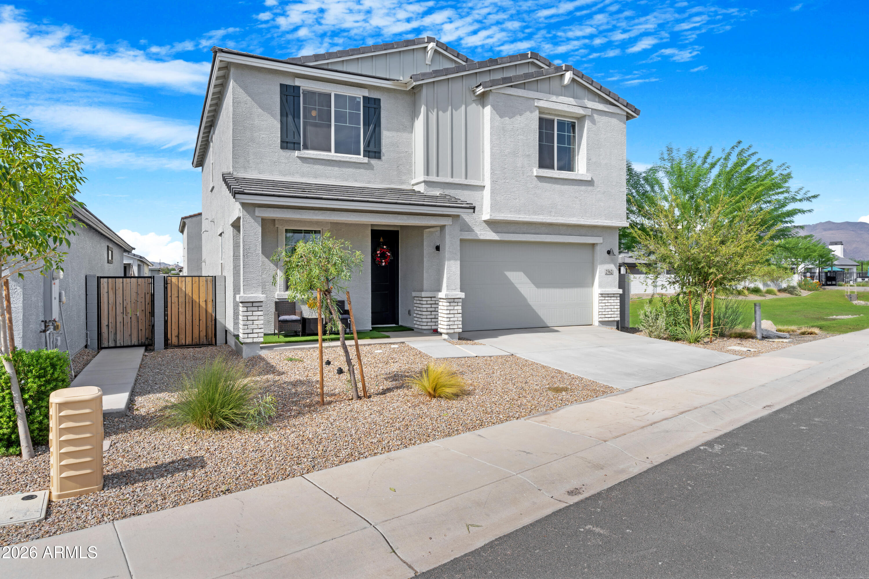 2562 E Boulder Avenue, Apache Junction, AZ 85119 — photo 2