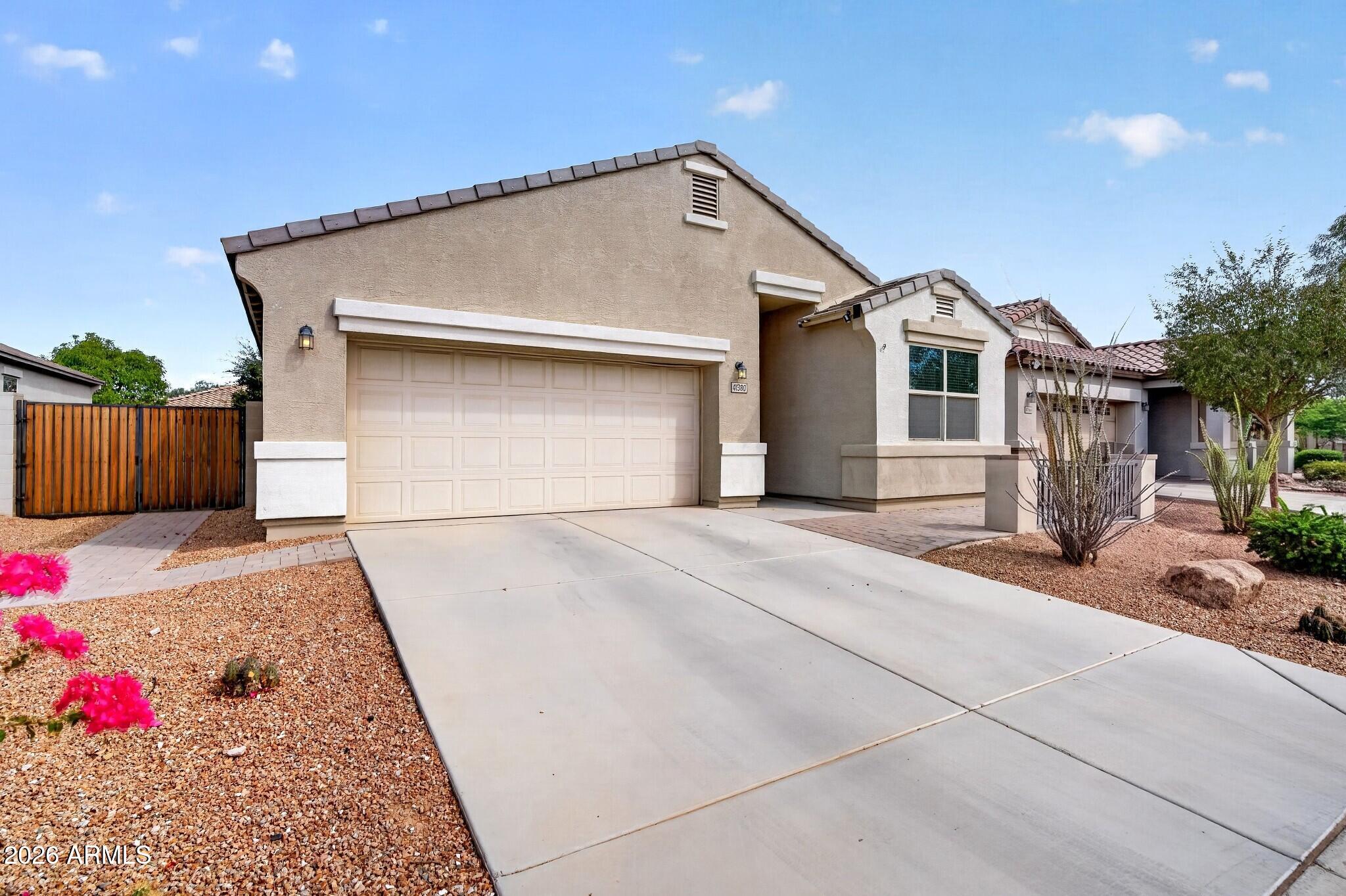 41380 W Williams Way — photo