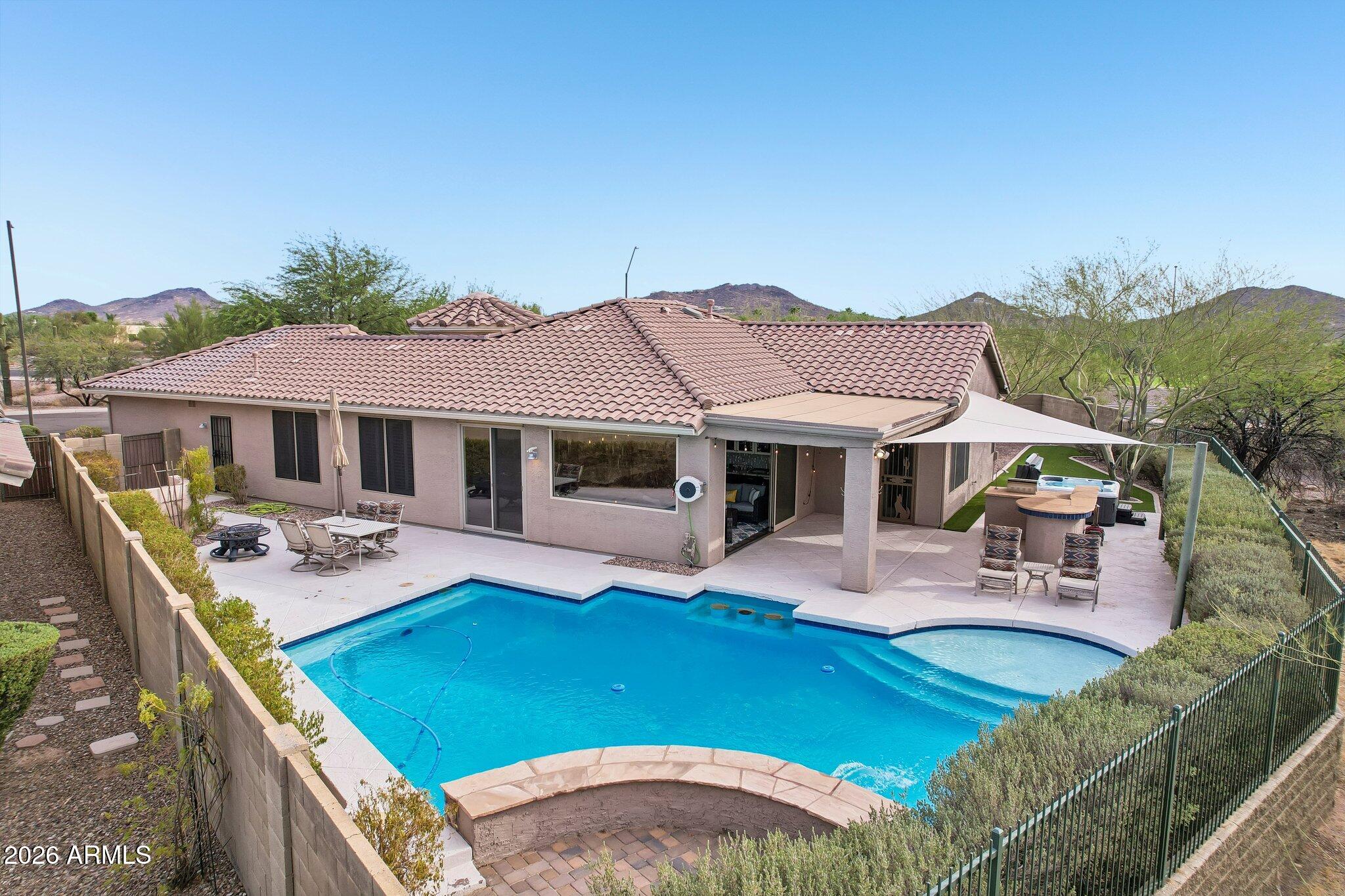2656 W Coyote Creek Court — photo