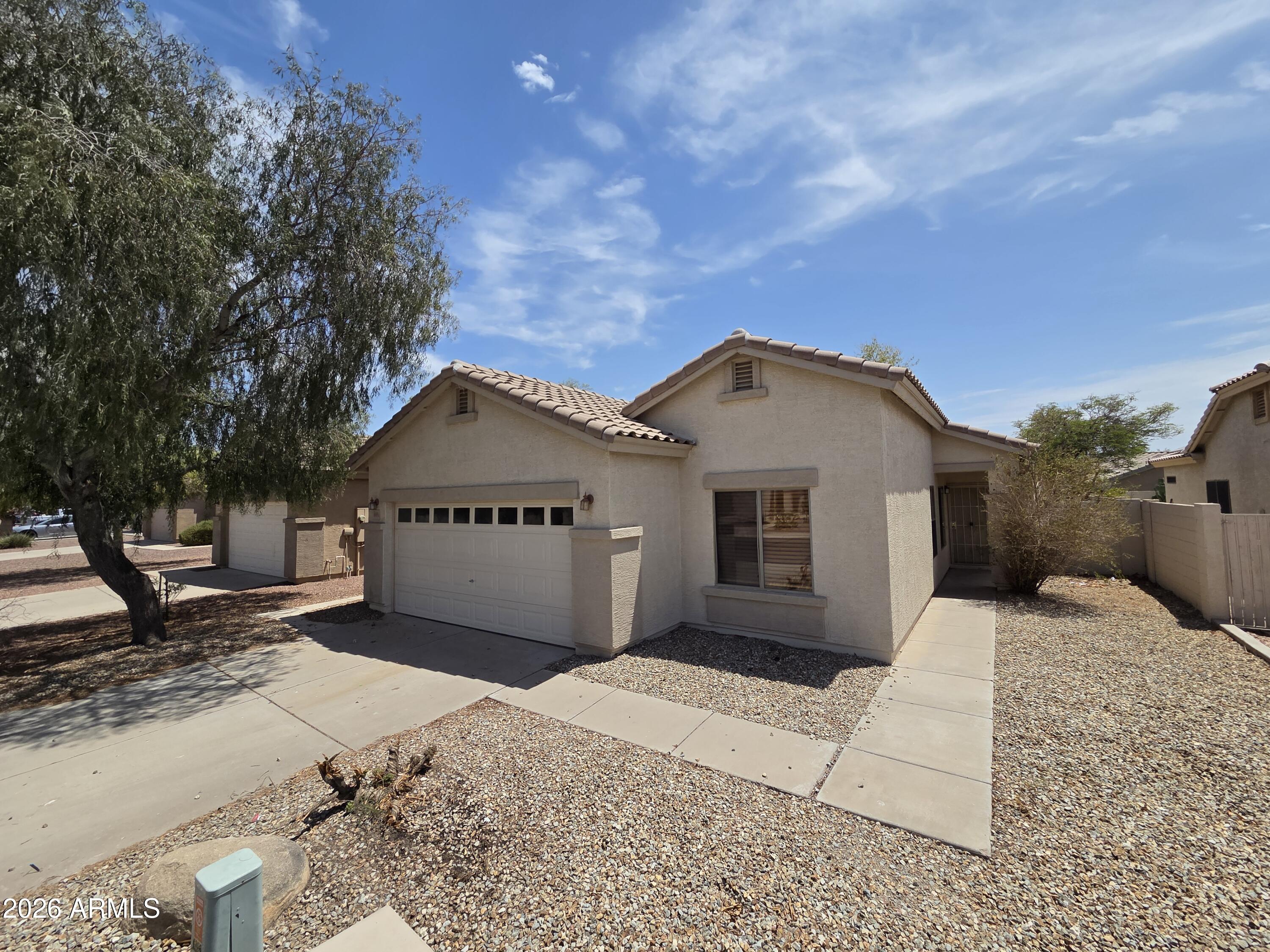 609 W Rio Vista Lane — photo