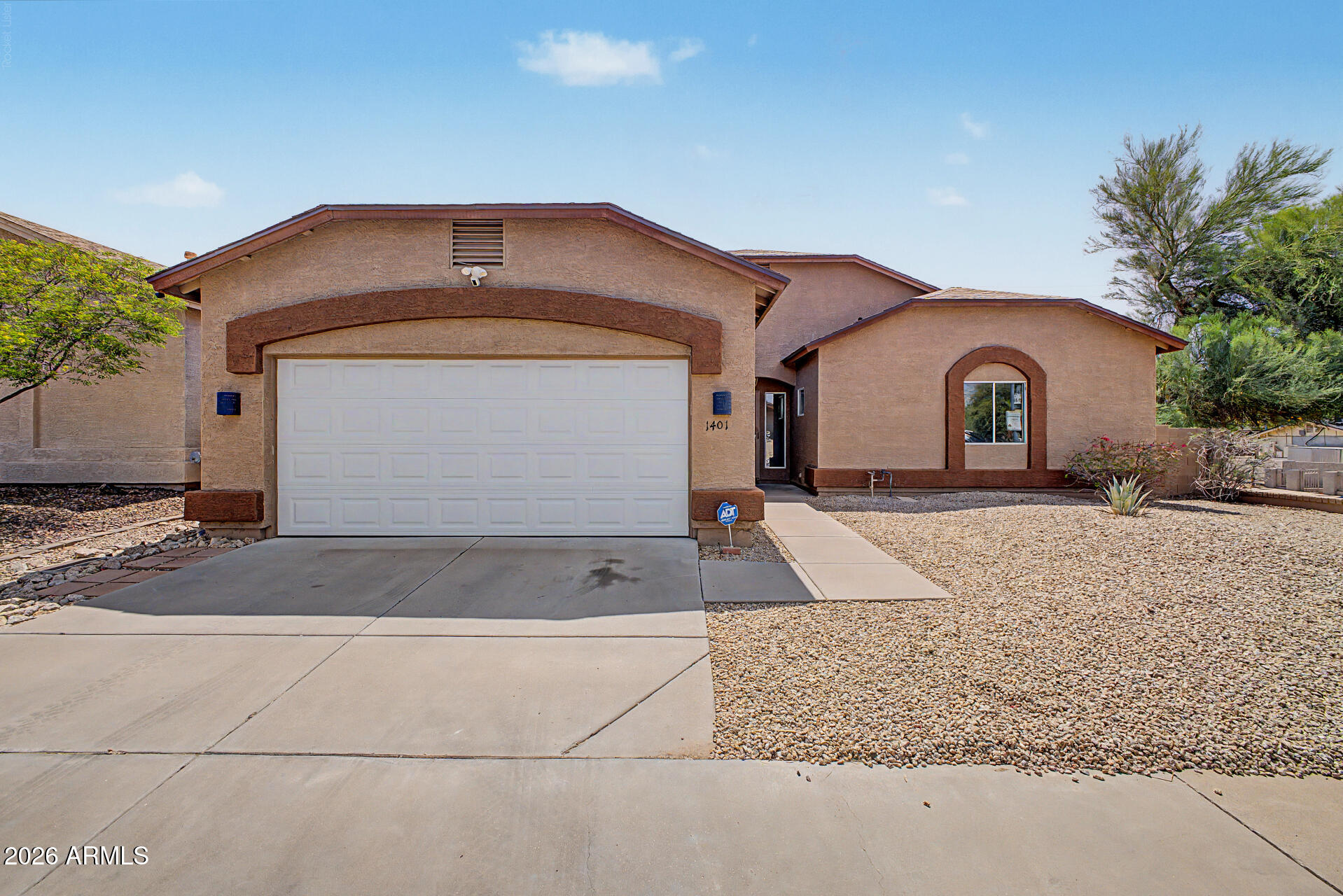 1401 E Malapai Drive — photo