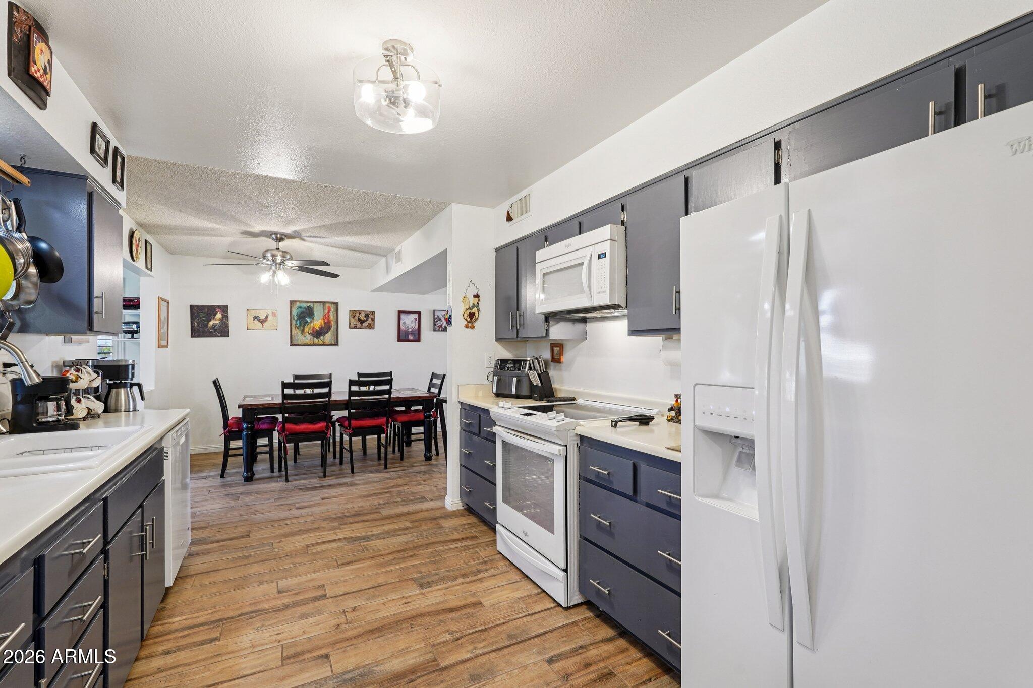 11031 W Tonada Drive — photo
