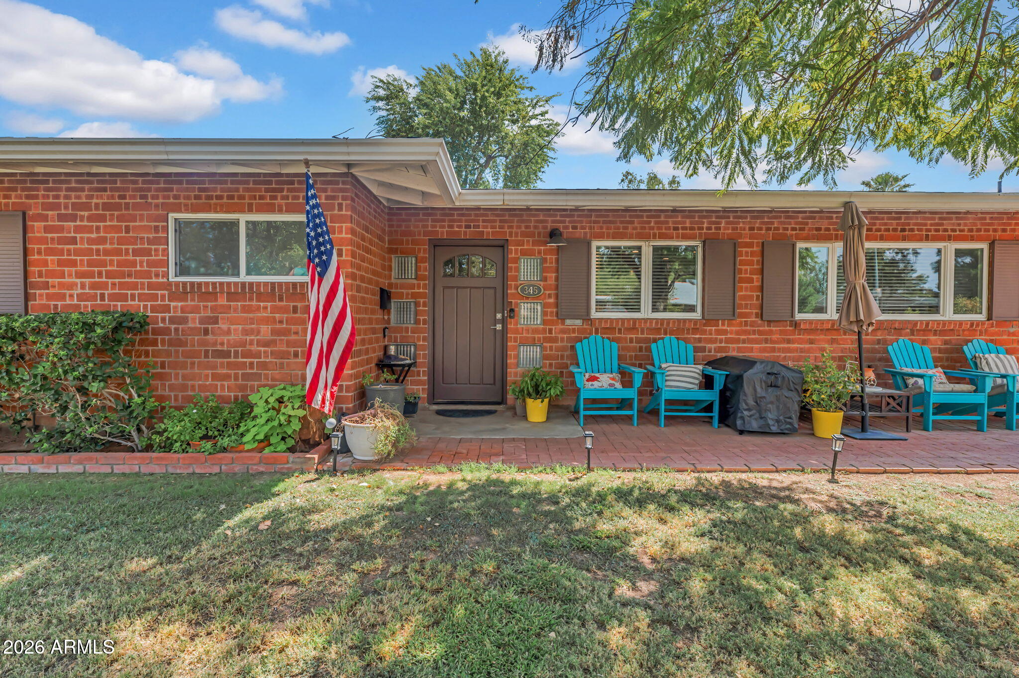 345 E Orange Drive, Phoenix, AZ 85012 — photo 2