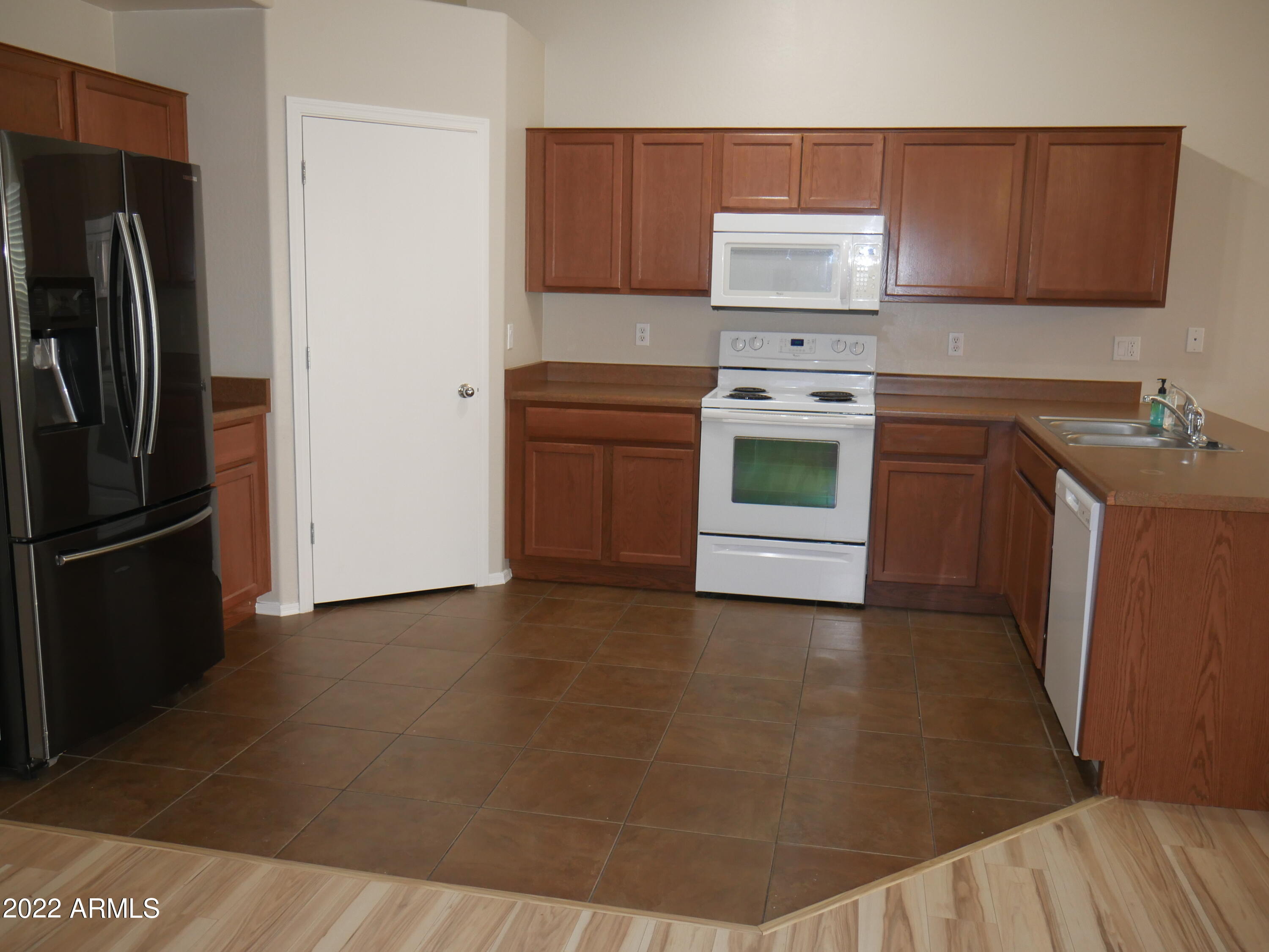2190 E Mohave Lane, Apache Junction, AZ 85119 — photo 3