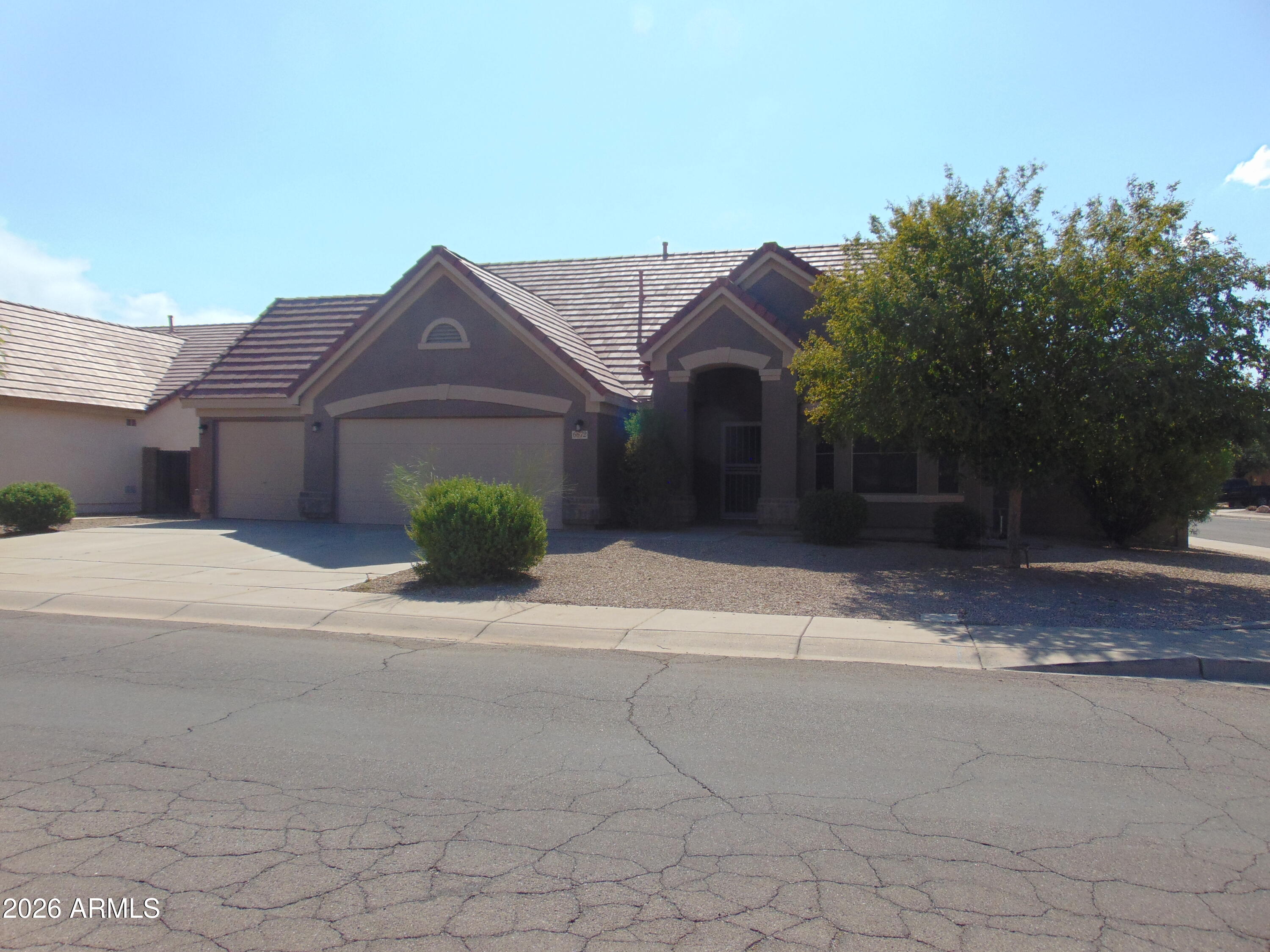 6672 S Vernon Drive — photo