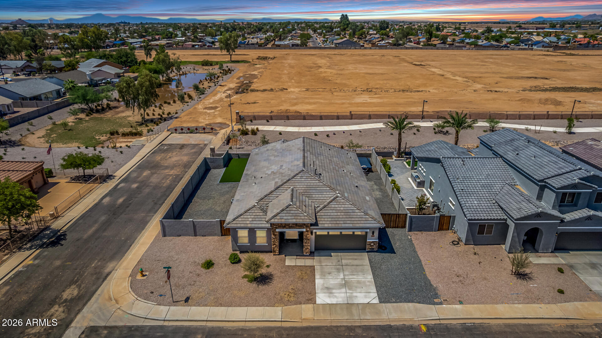 2505 N Pony Lane — photo