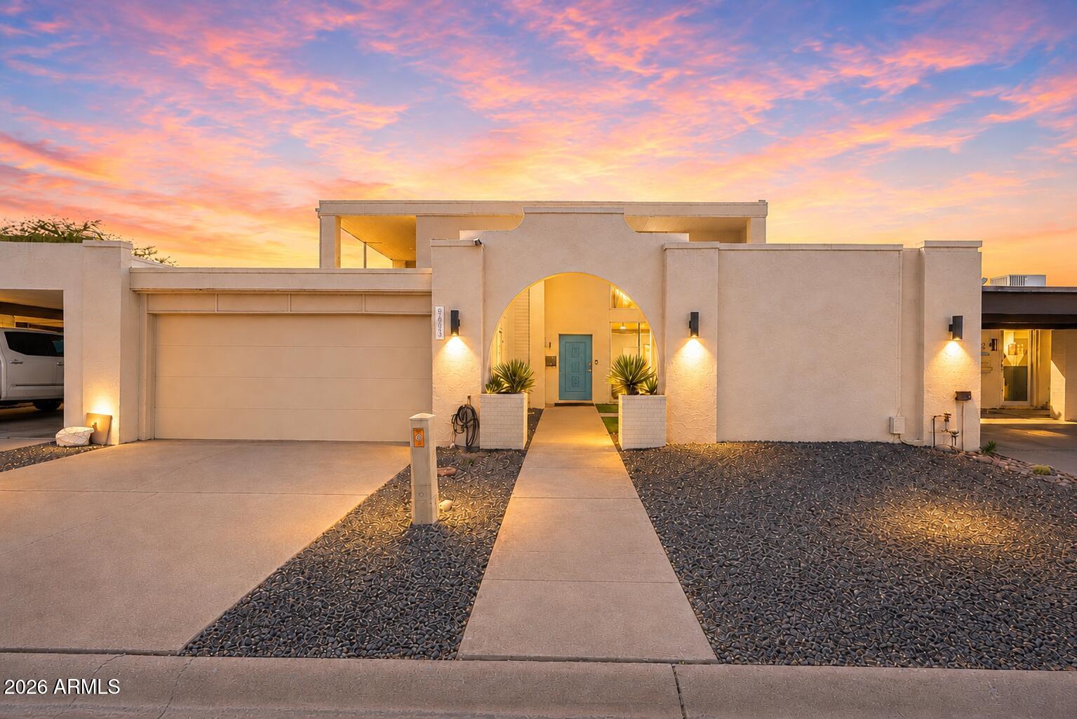 8633 E Monterosa Avenue — photo