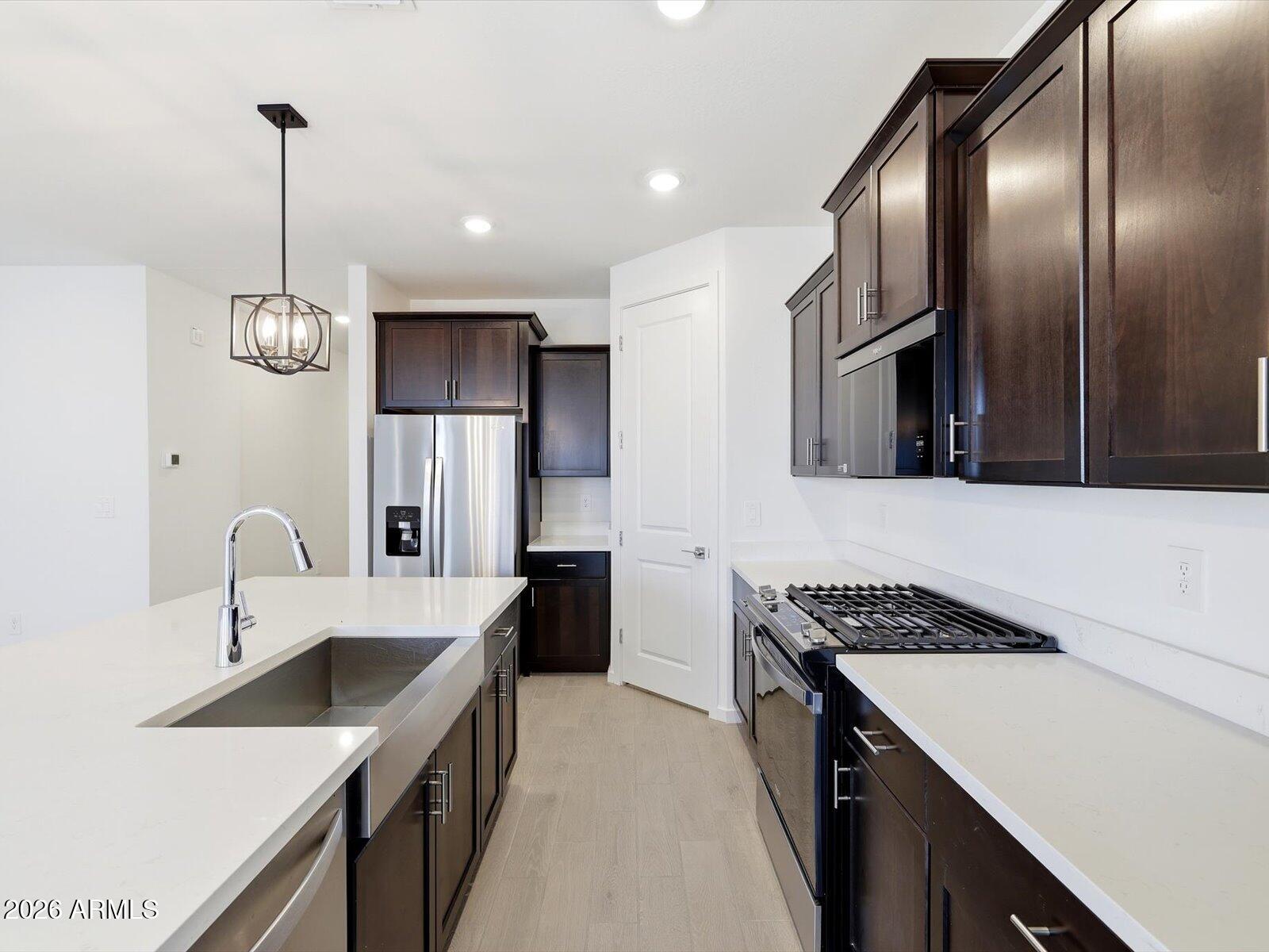 3574 N Camden Drive — photo