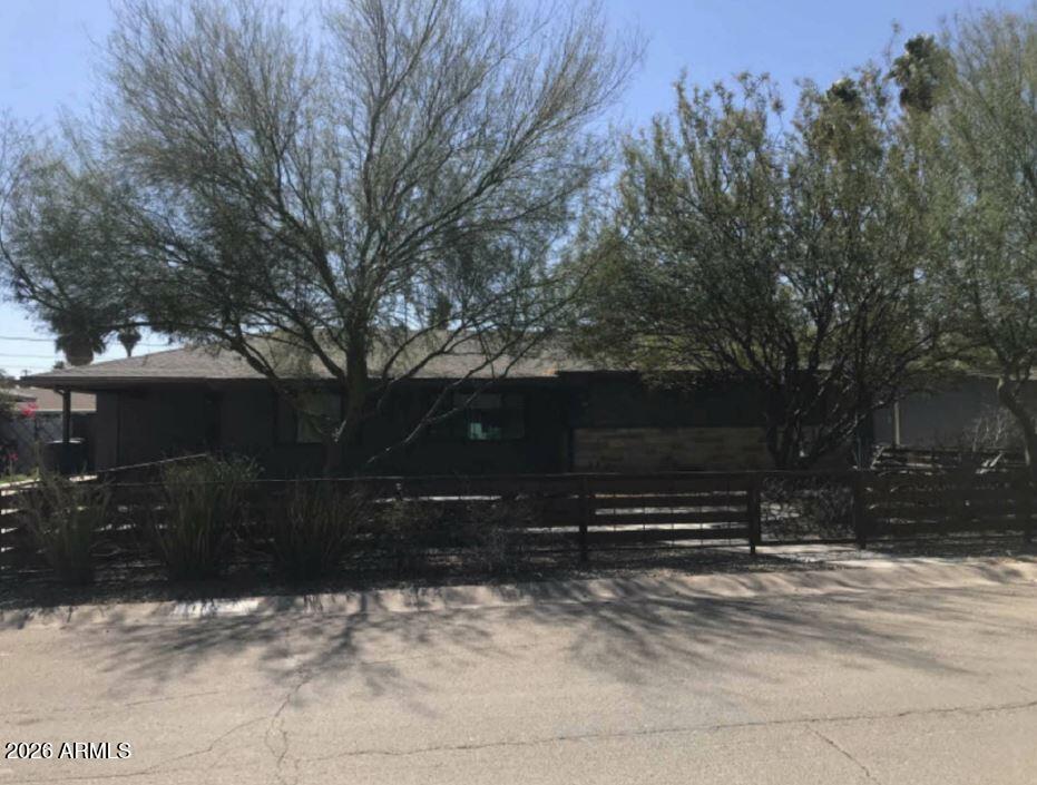 603 E Solana Drive — photo