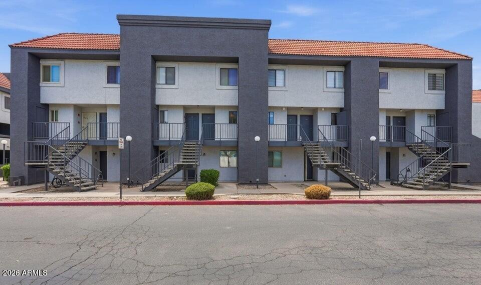 1215 E Lemon Street 217 — photo