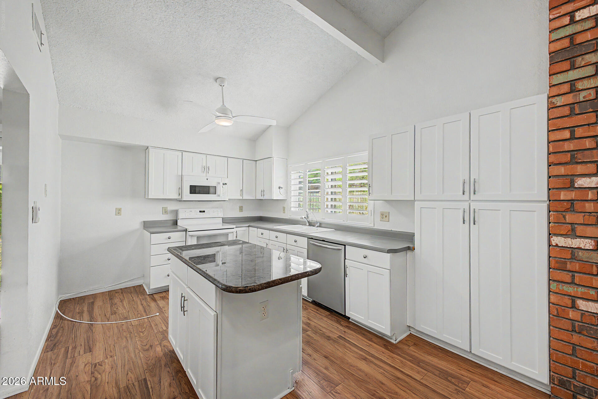 2671 W Chilton Street — photo