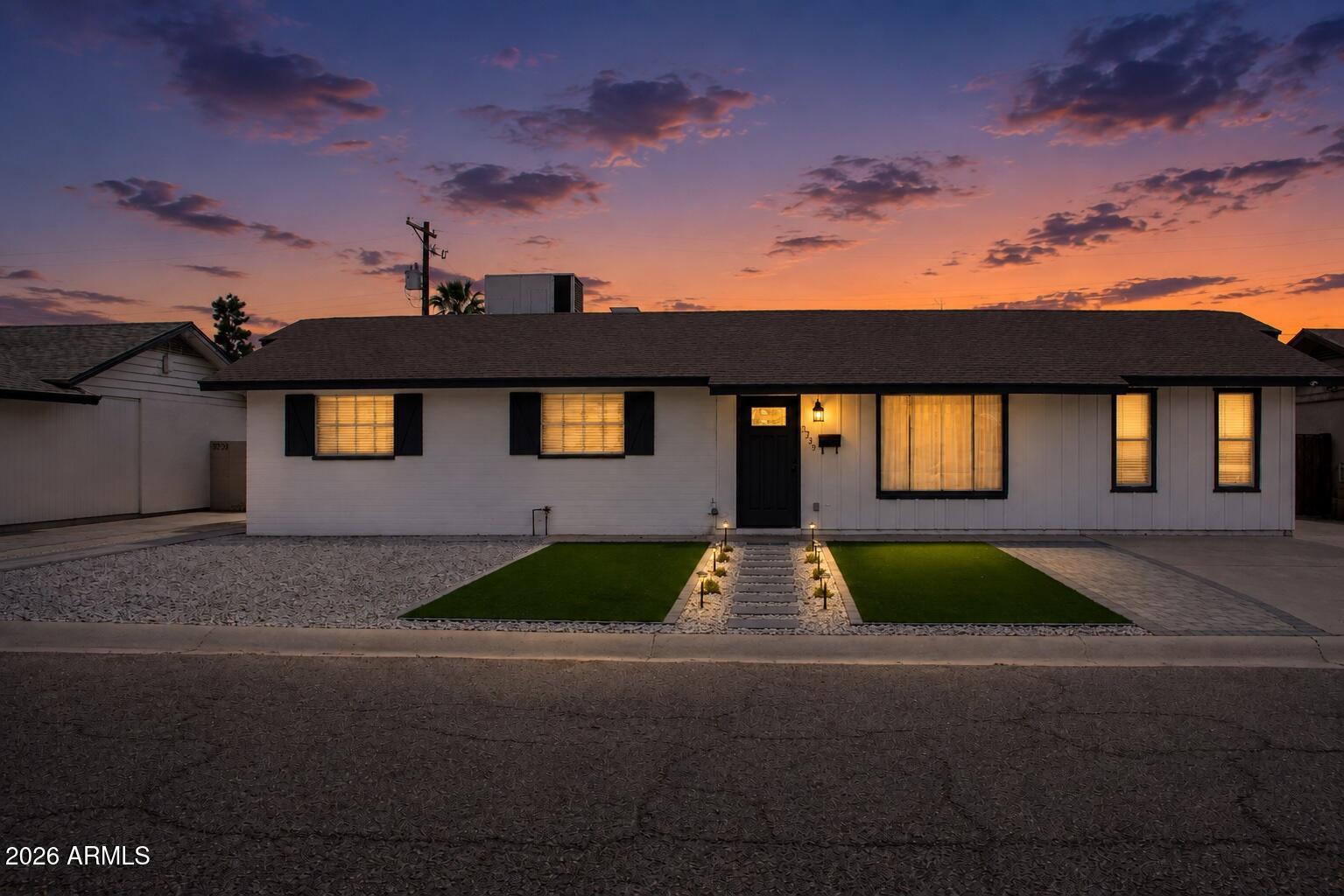 3739 W Flynn Lane — photo