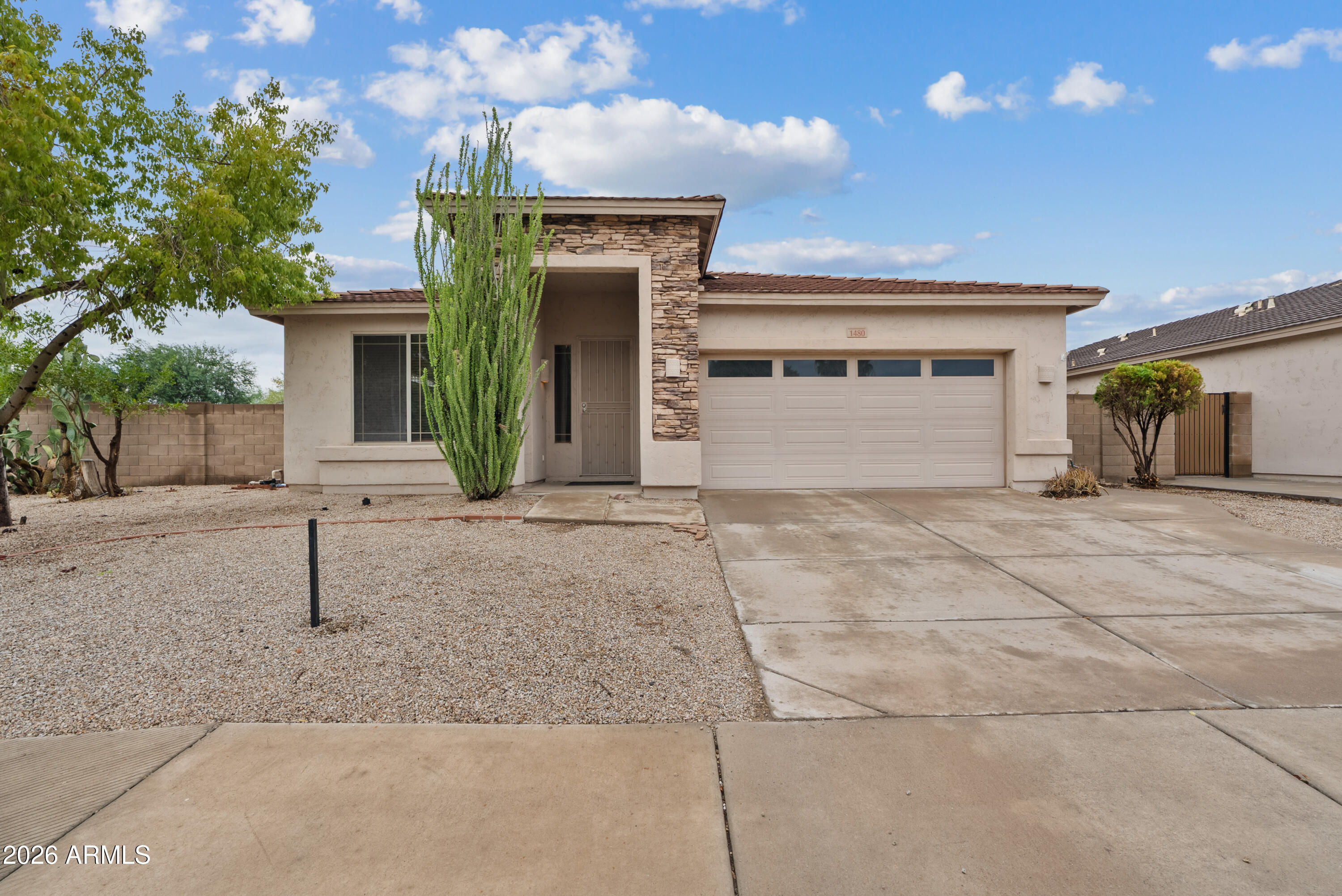 1480 W Hawk Way — photo