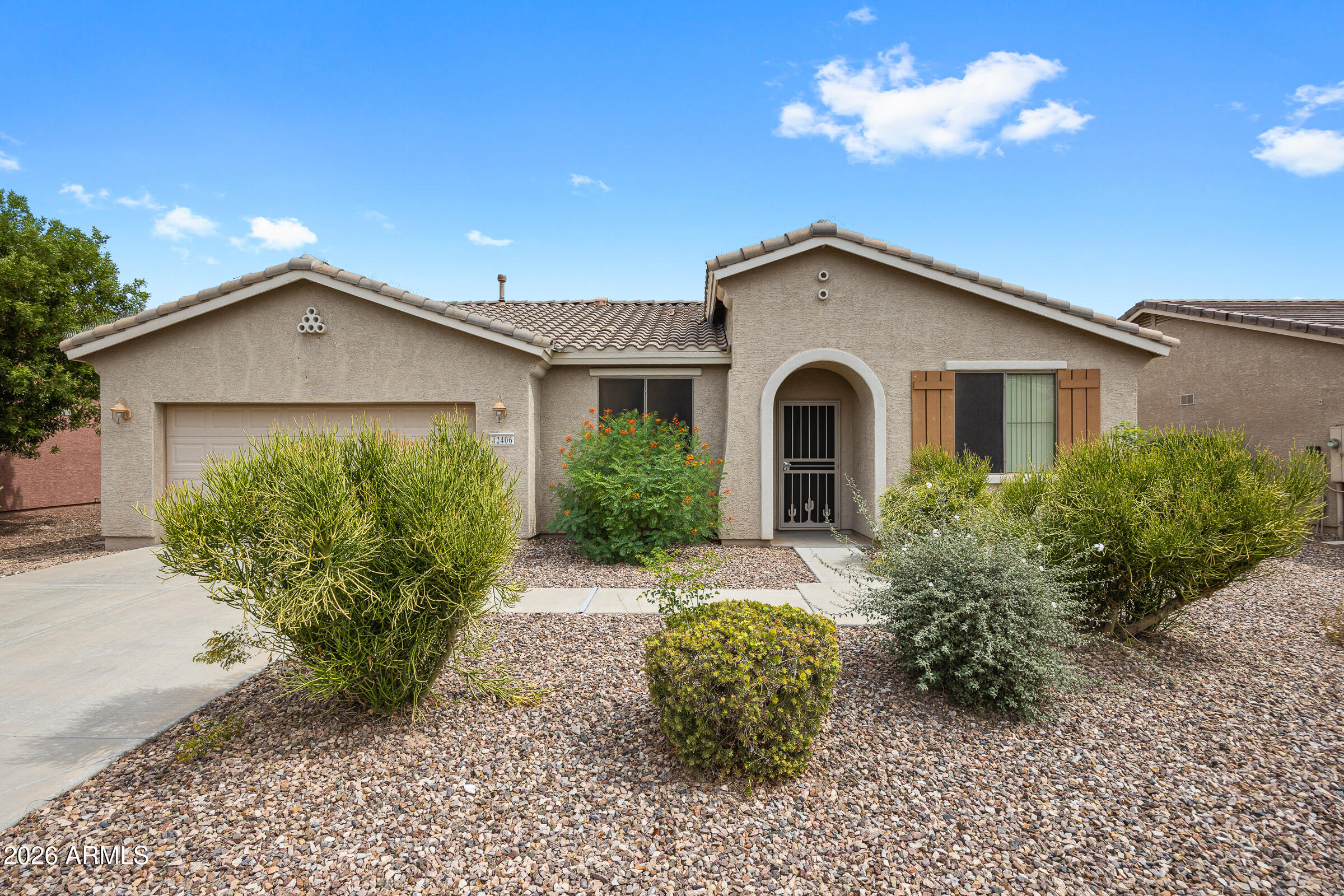 42406 W Falling Star Drive — photo