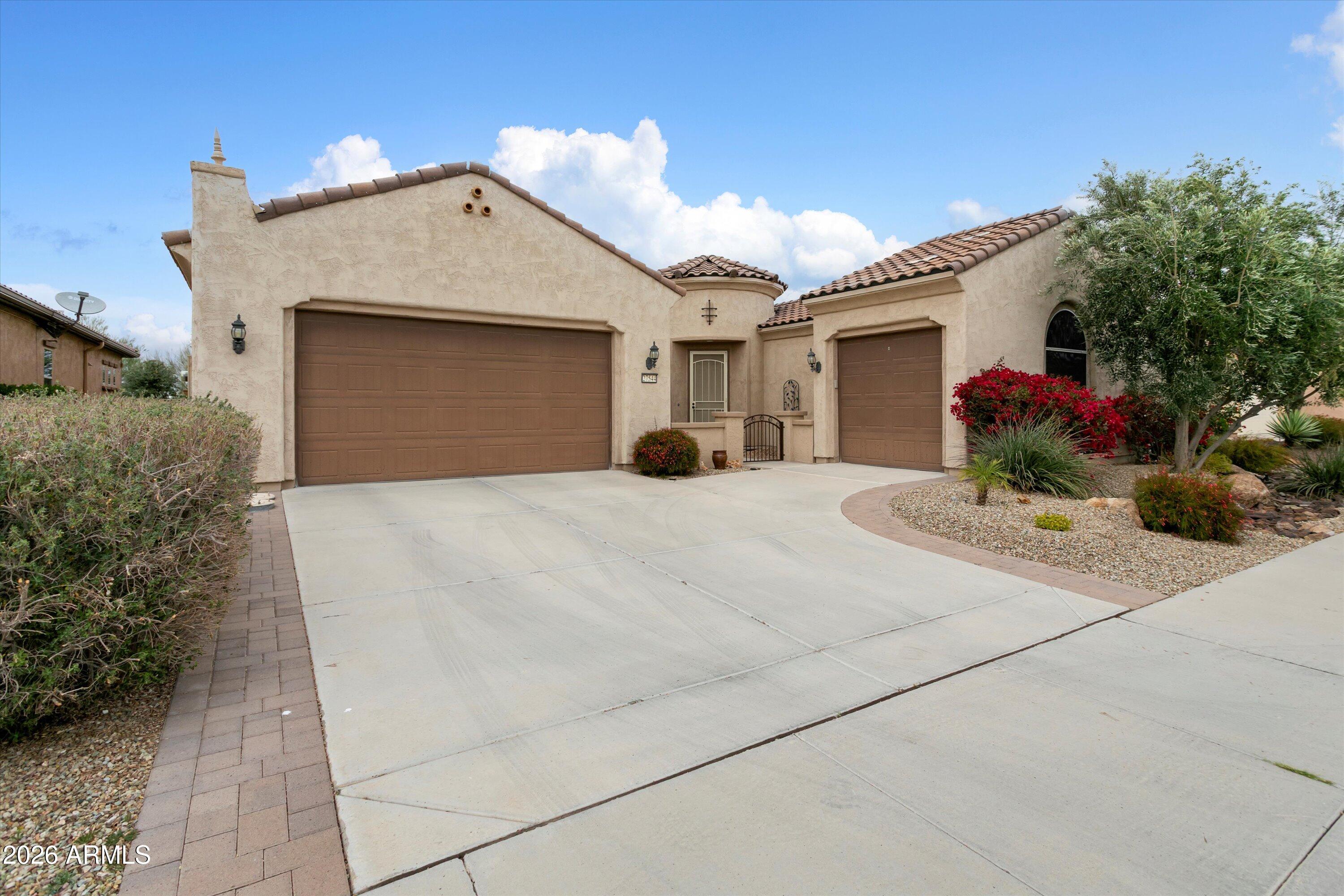 27544 W Yukon Drive — photo
