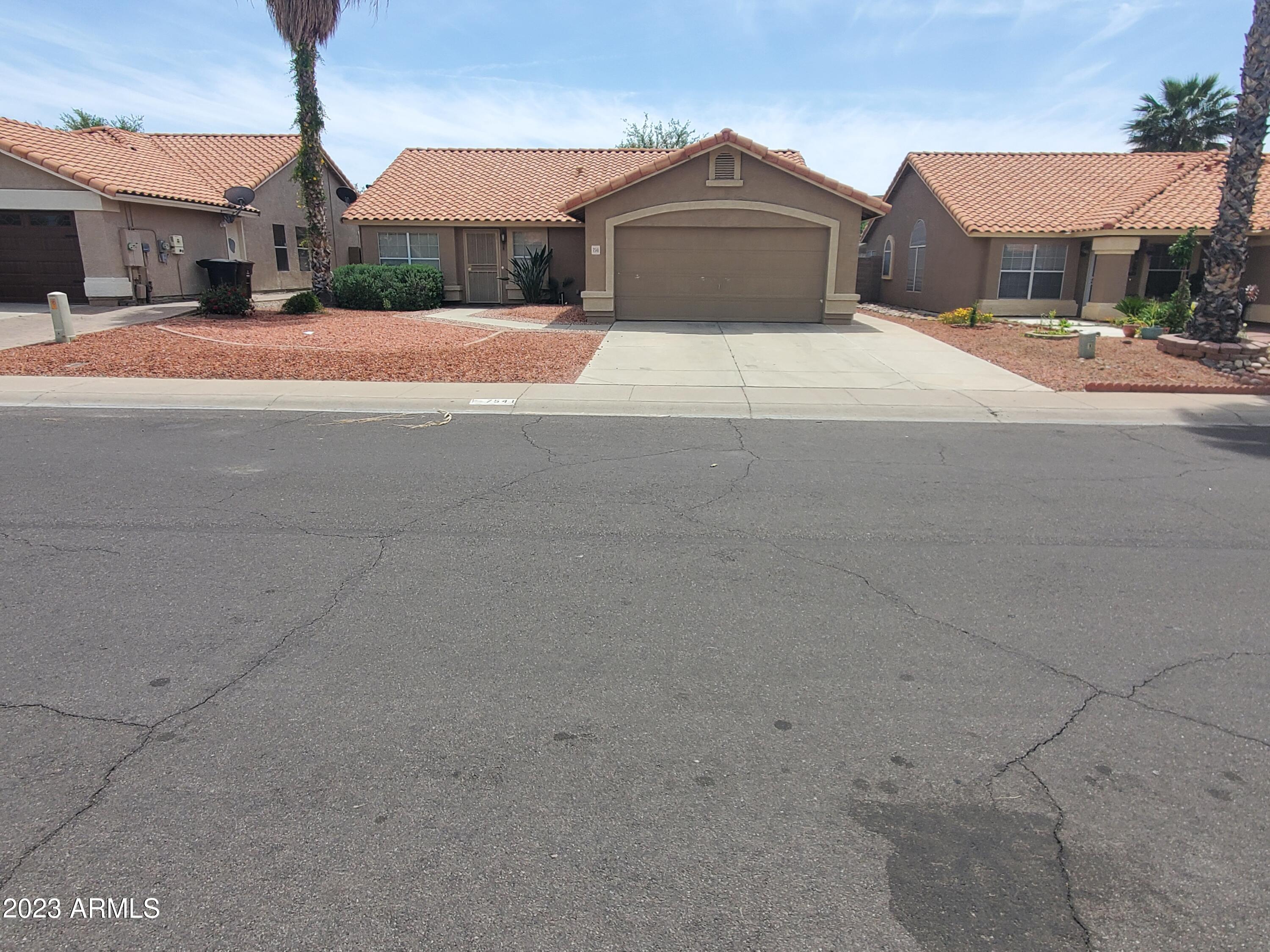 7541 W Calavar Road — photo