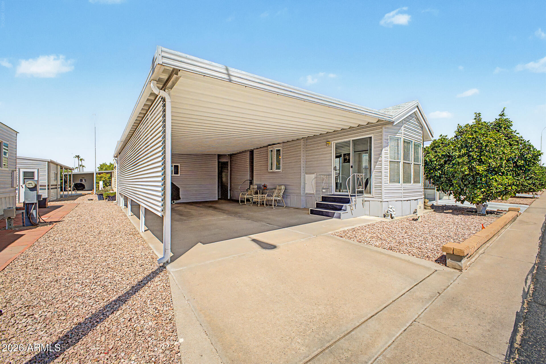 111 S Greenfield Road 724 — photo