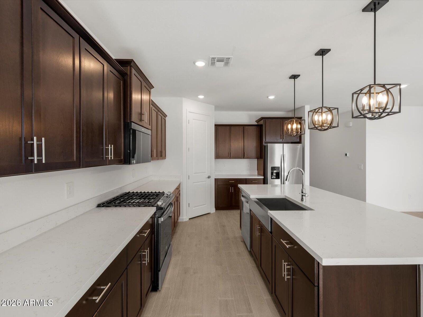3891 N Patriot Way — photo