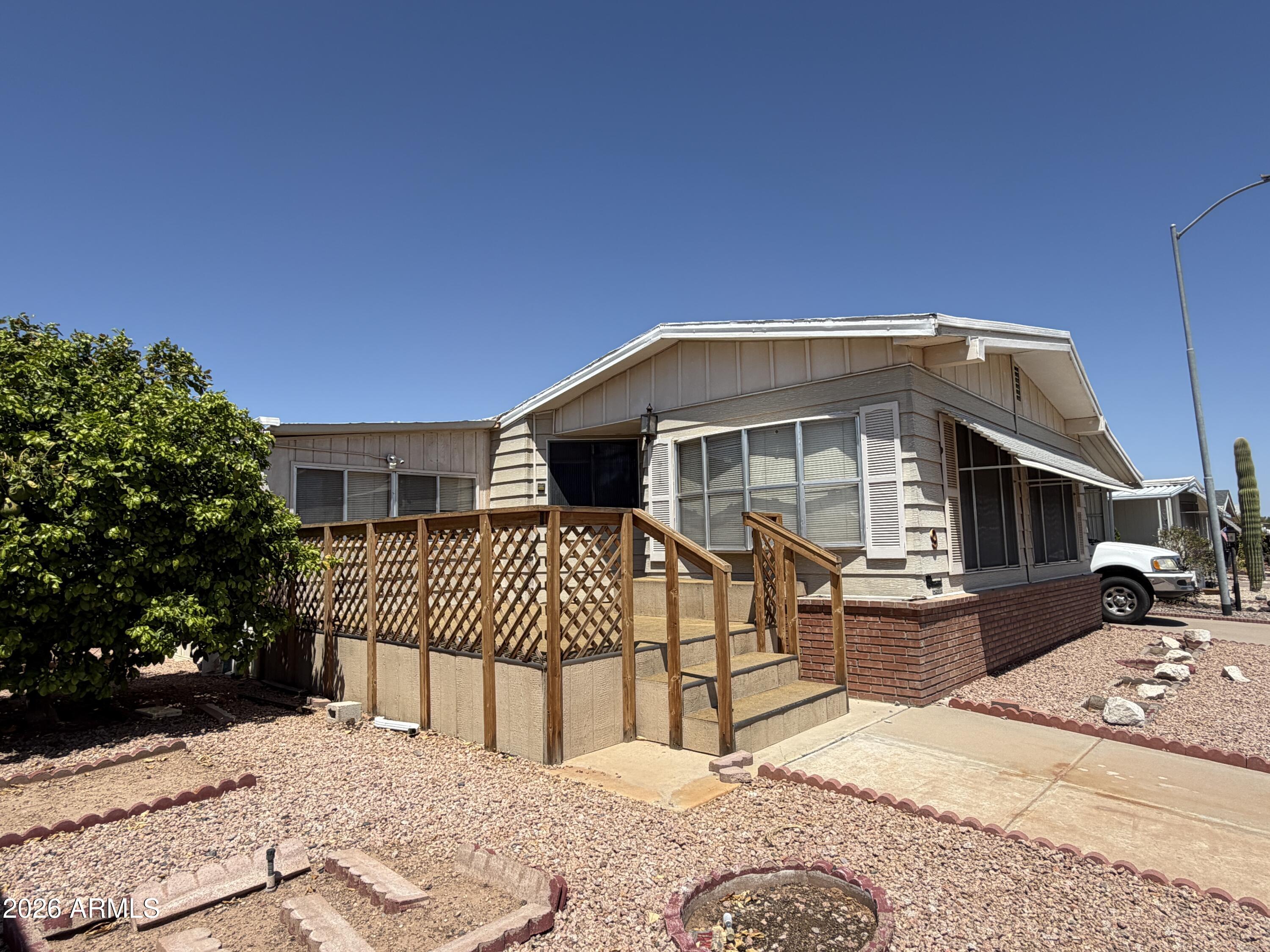450 W Sunwest Drive 9 — photo