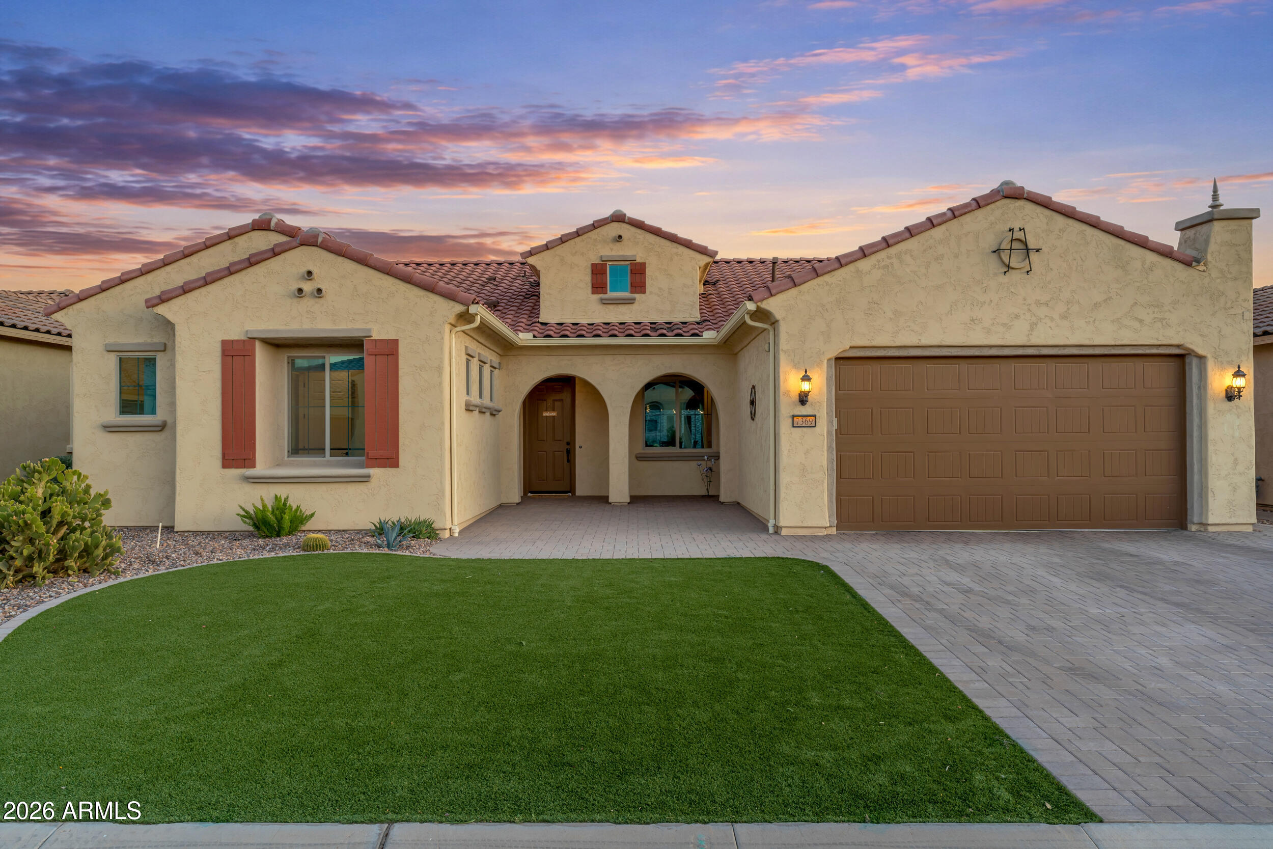 7369 W Cactus Wren Way — photo