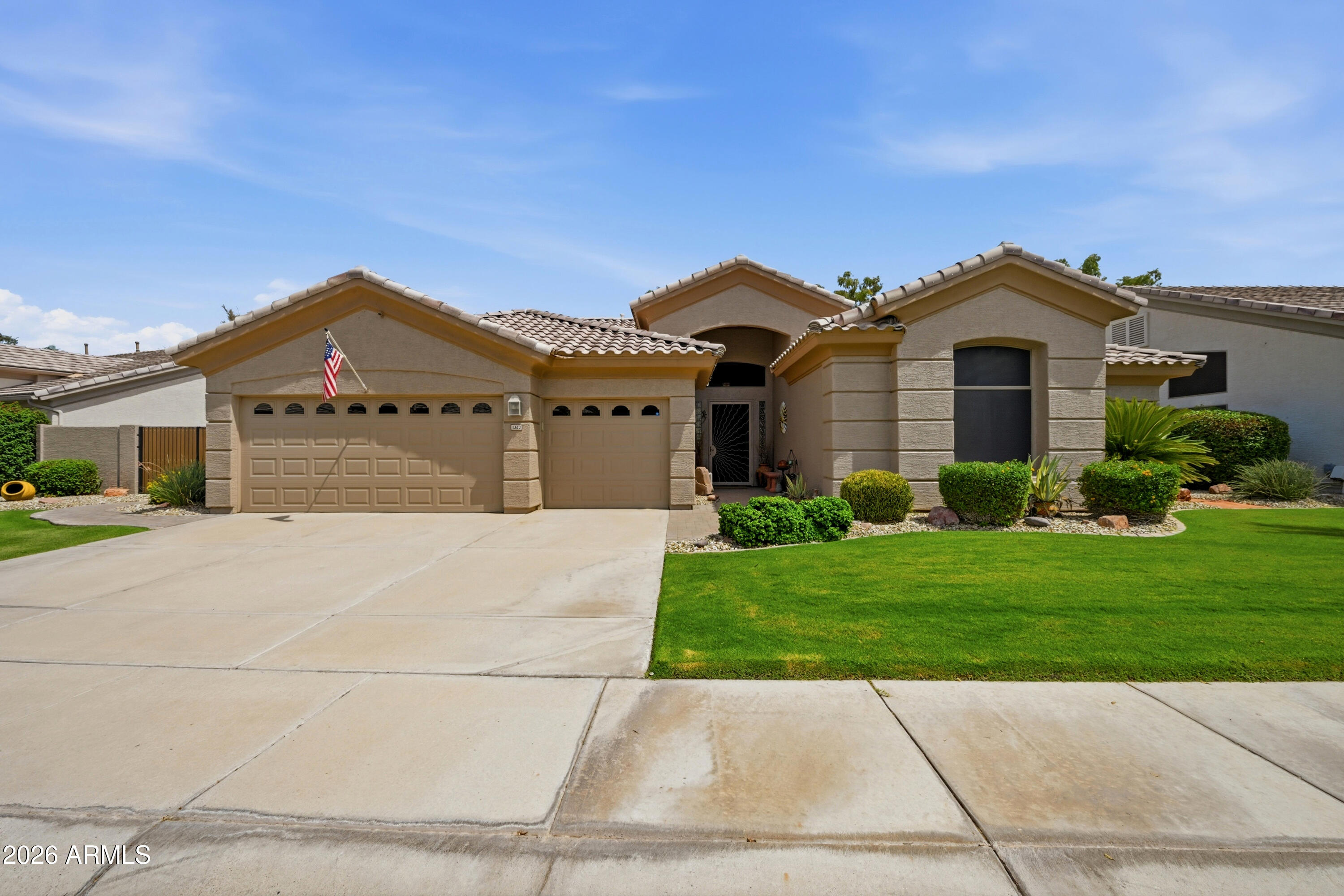 1382 W Indigo Drive — photo