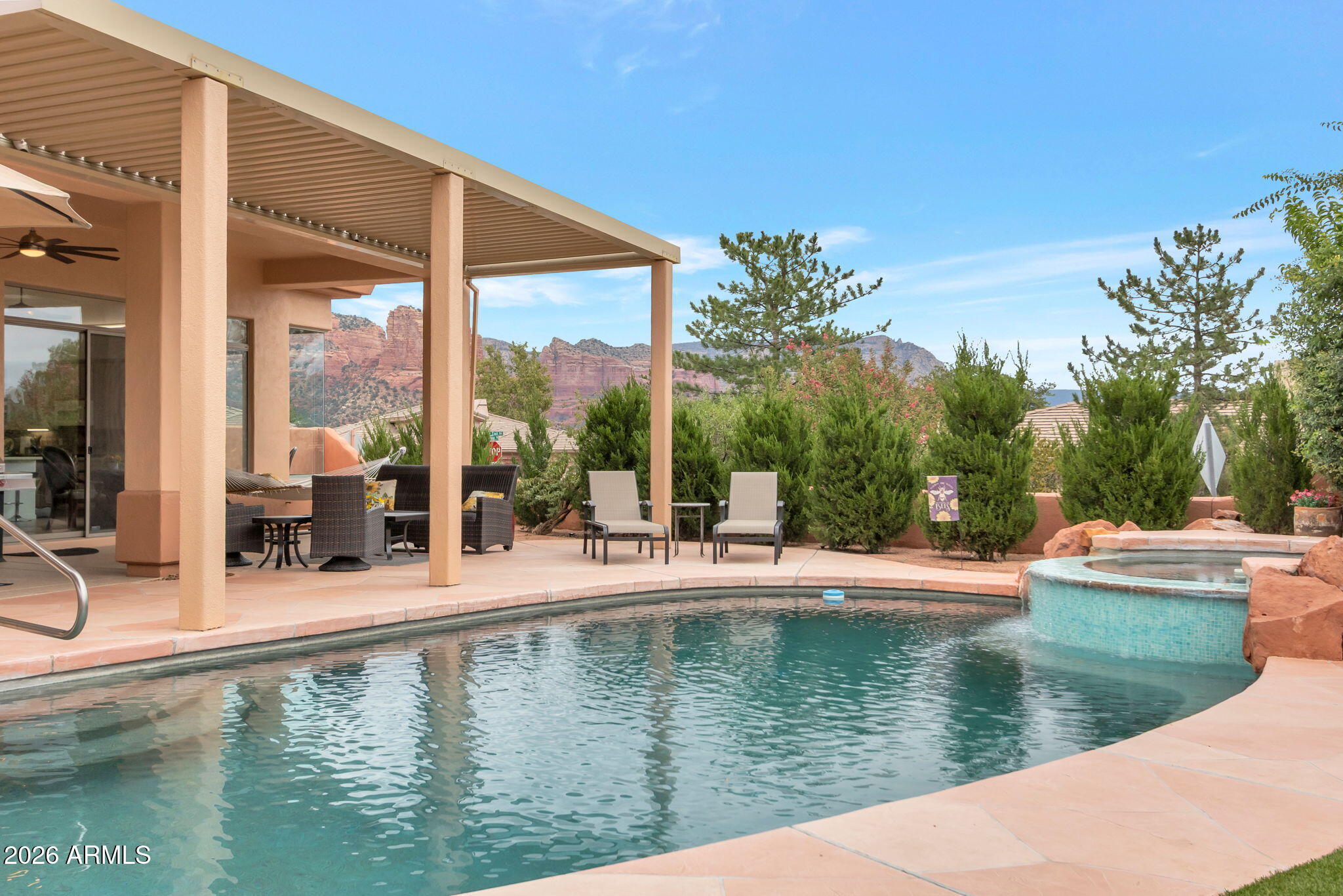 210 White Tail Drive — photo