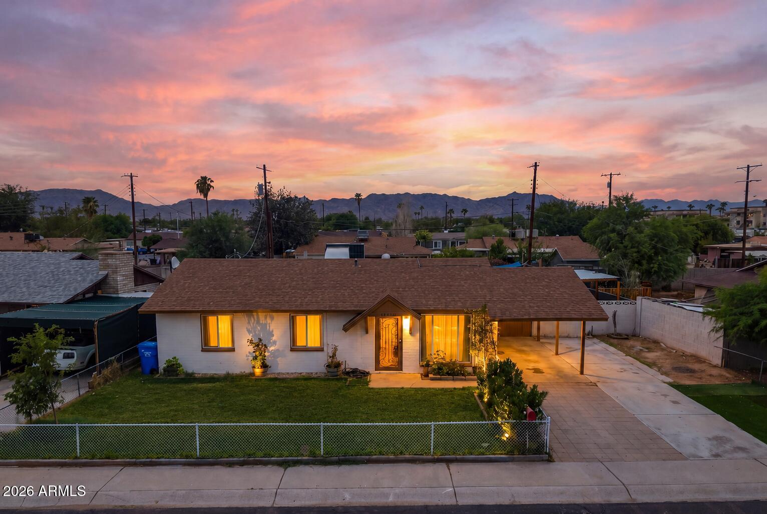 1749 W Grove Street — photo