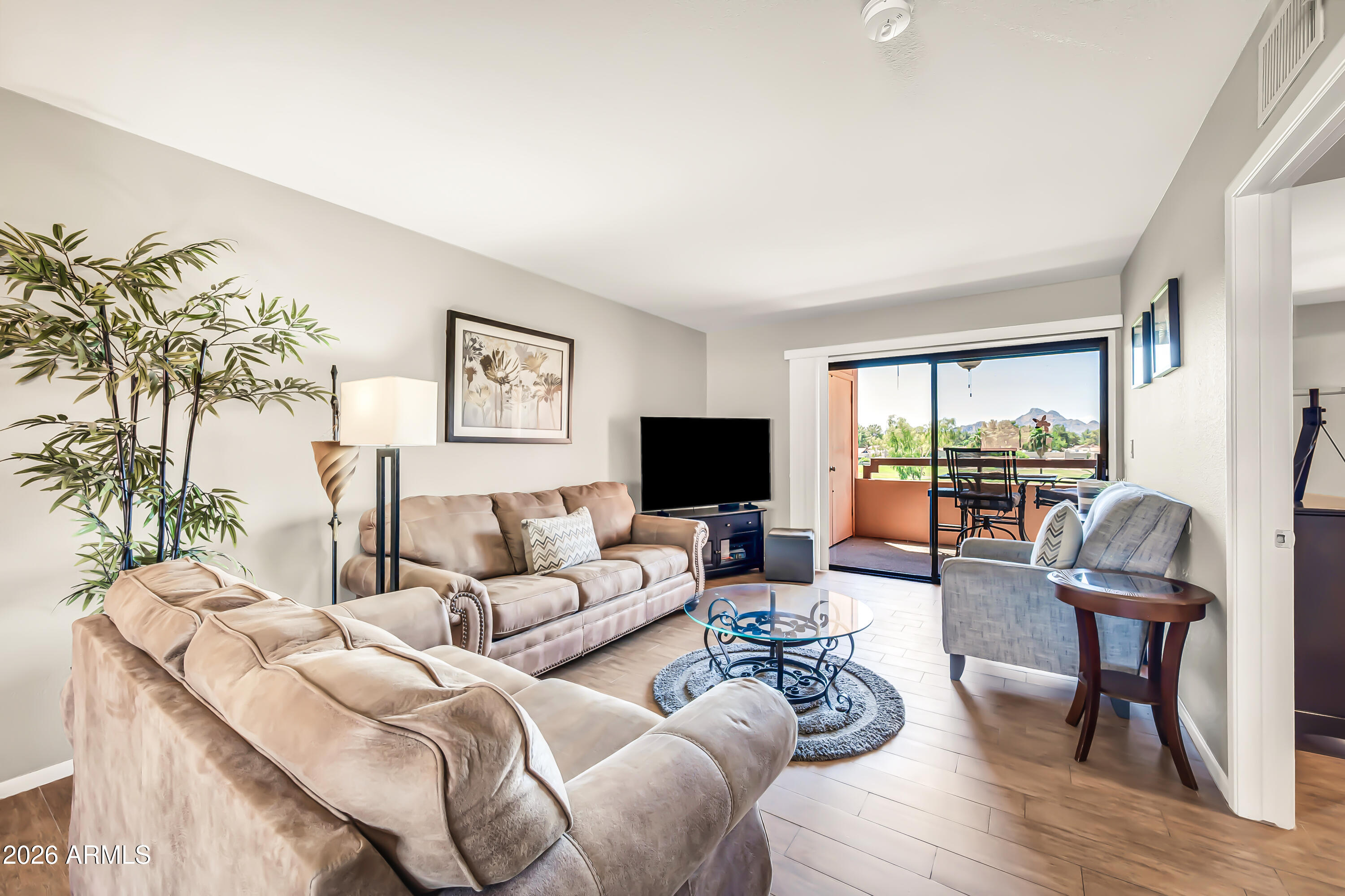 12212 N Paradise Village Parkway S Apt 331 — photo