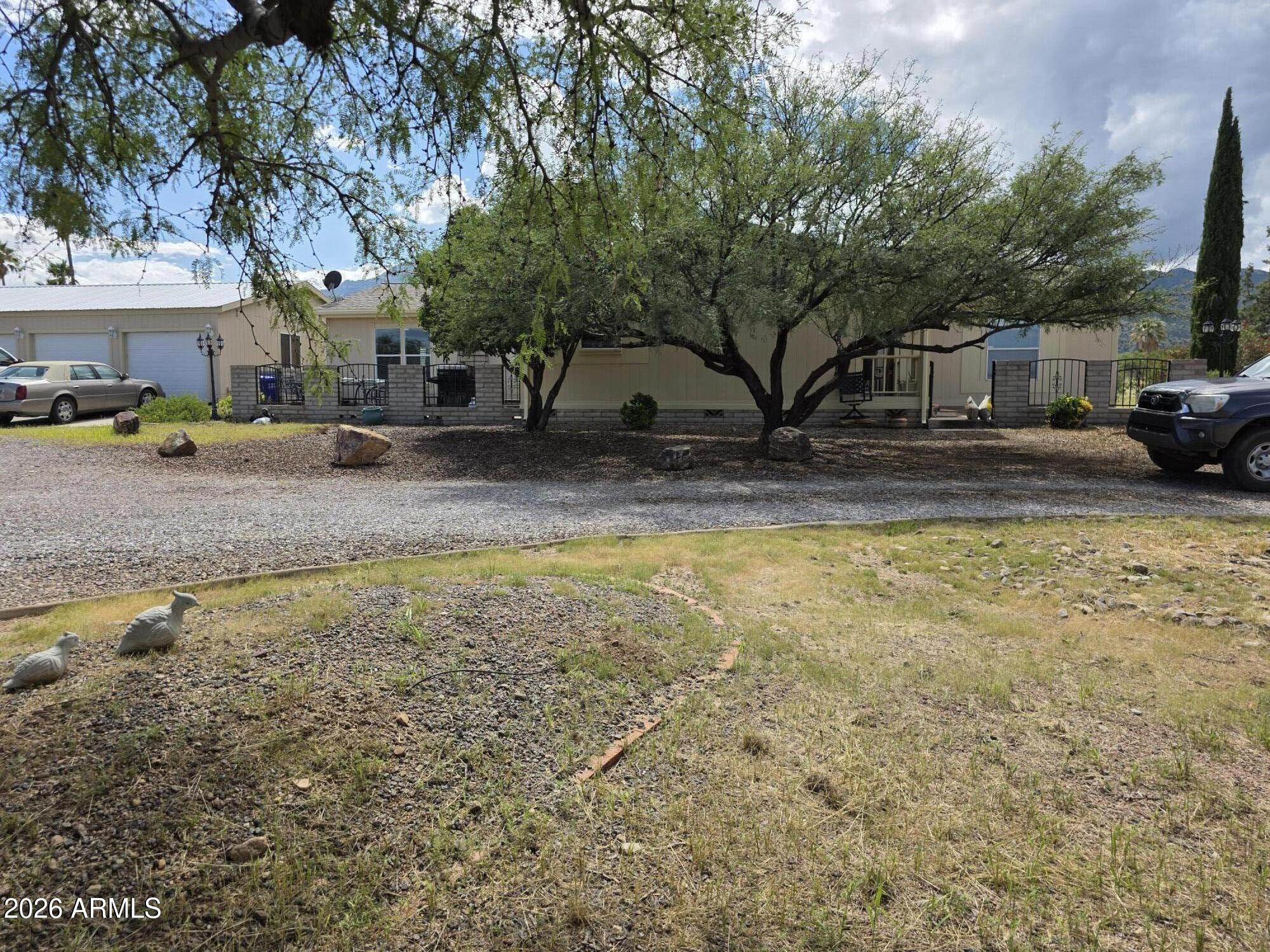 5776 E Perry Lane — photo