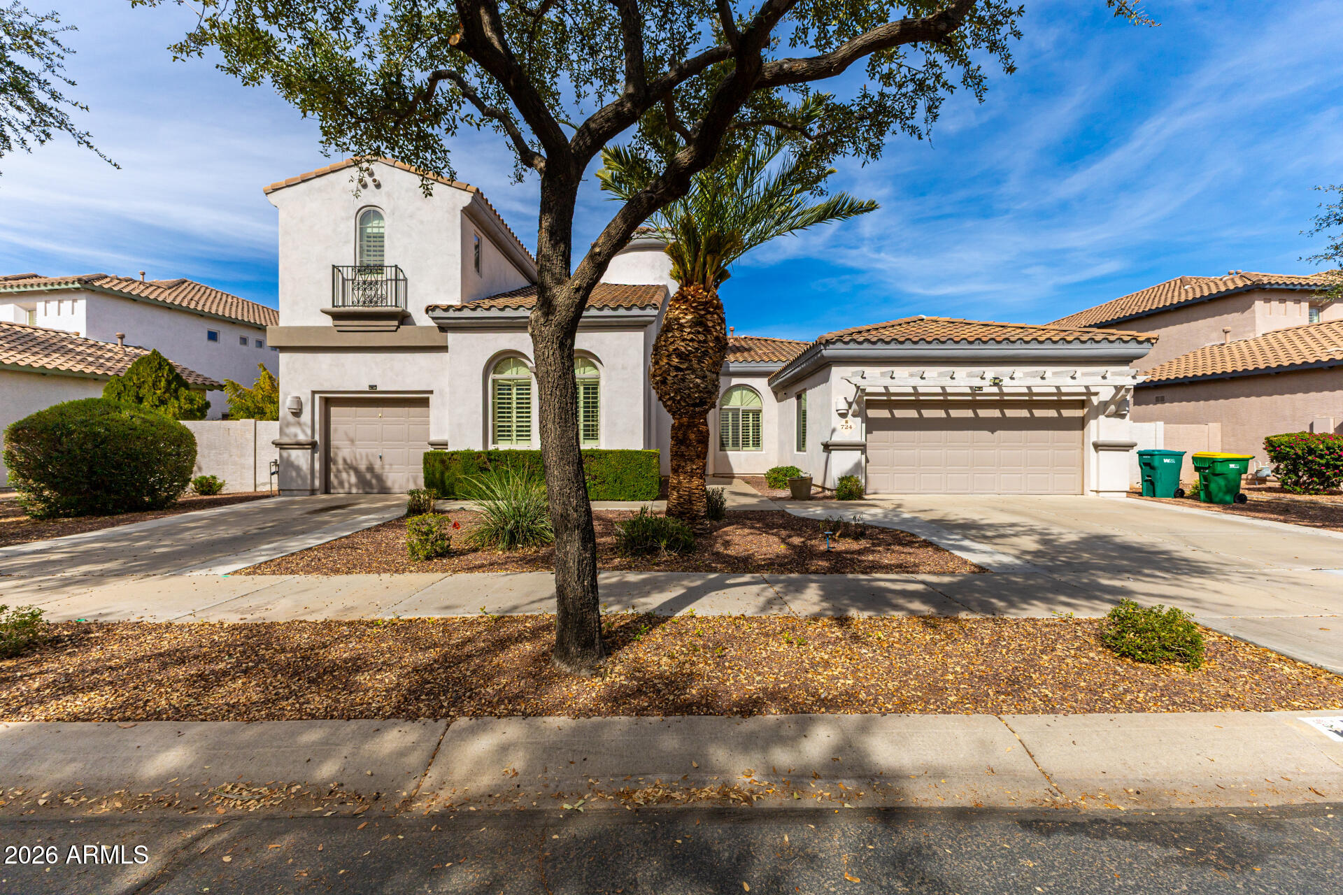 724 W Mesquite Lane — photo