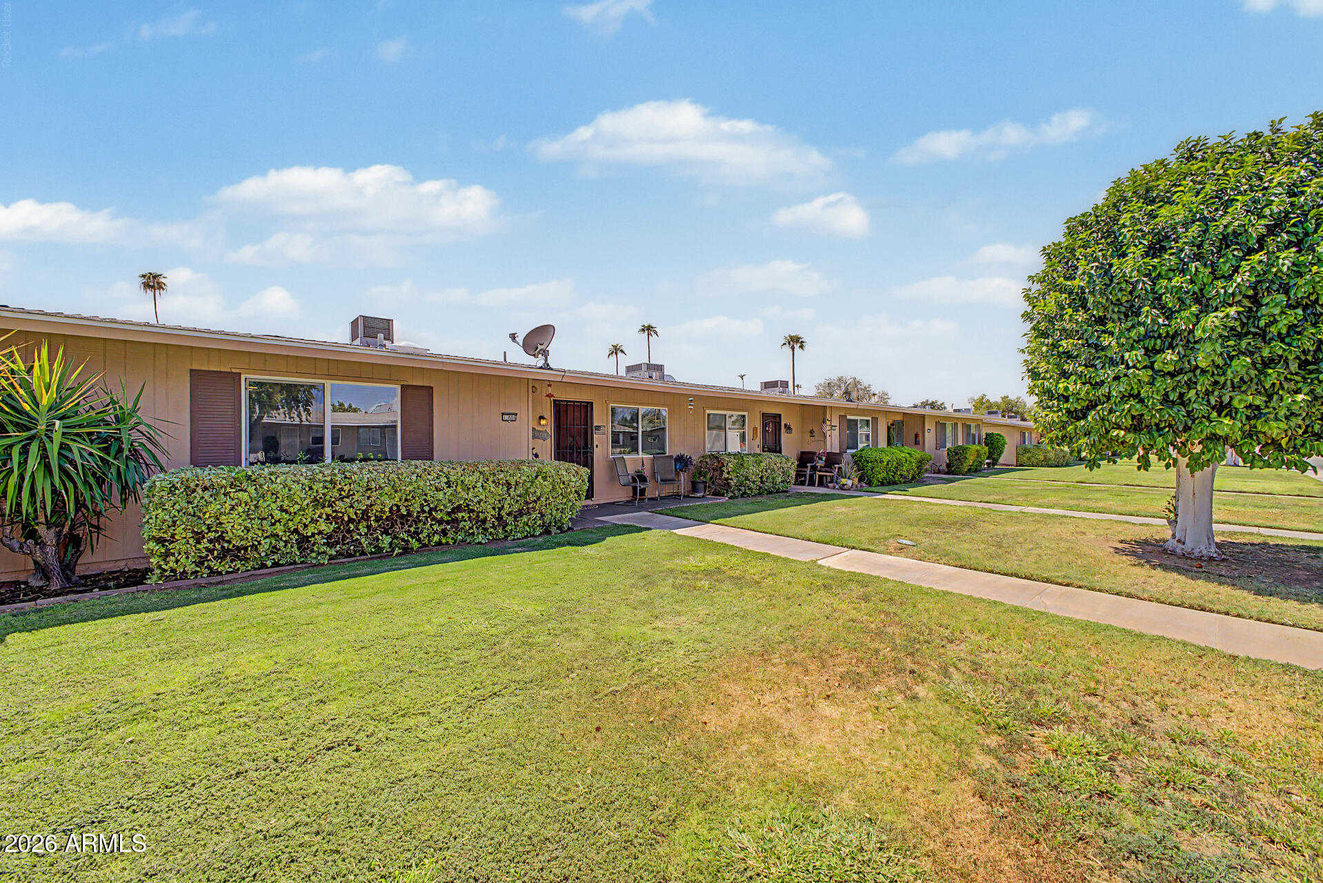 11005 W Santa Fe Drive — photo