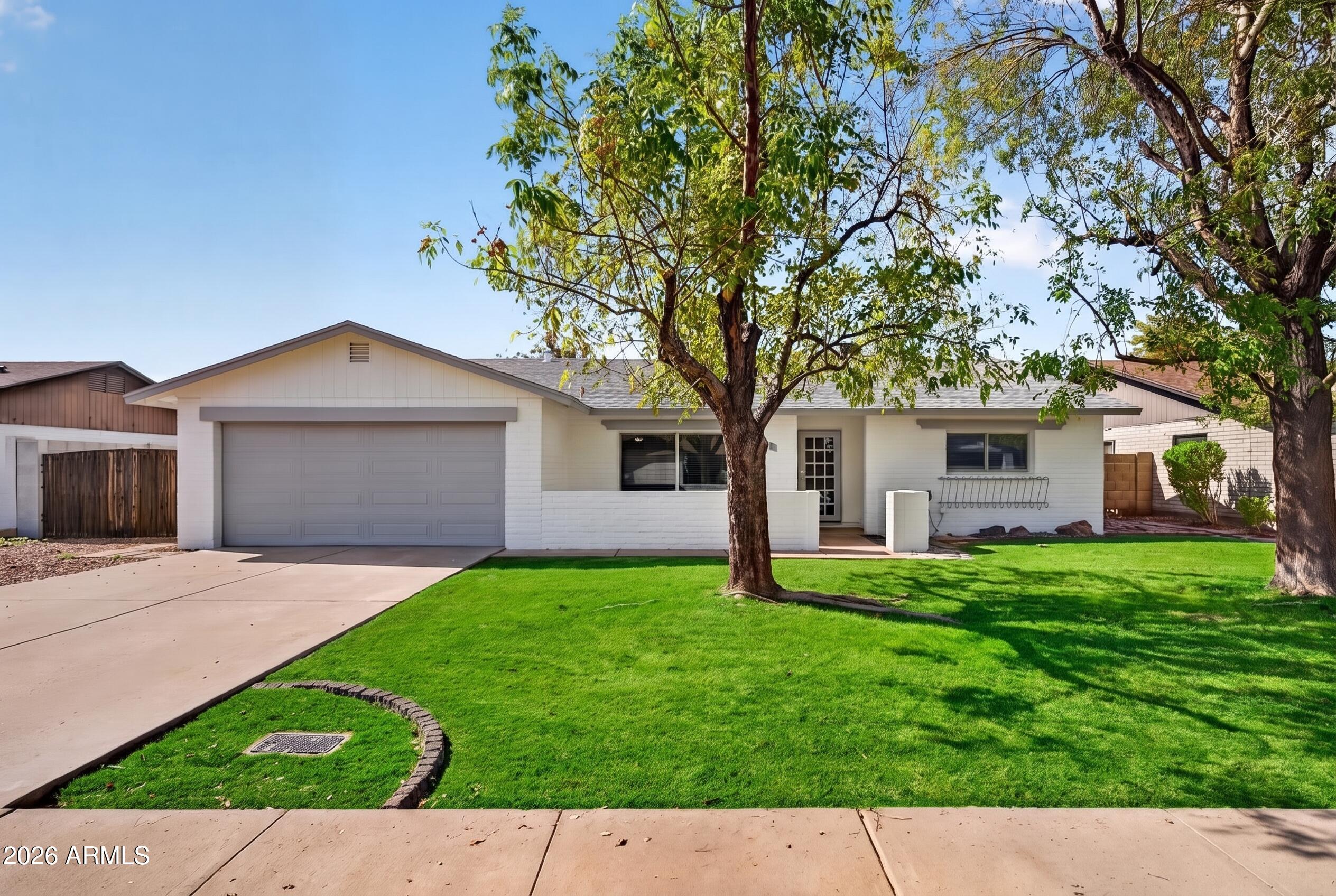 247 E Chilton Drive — photo