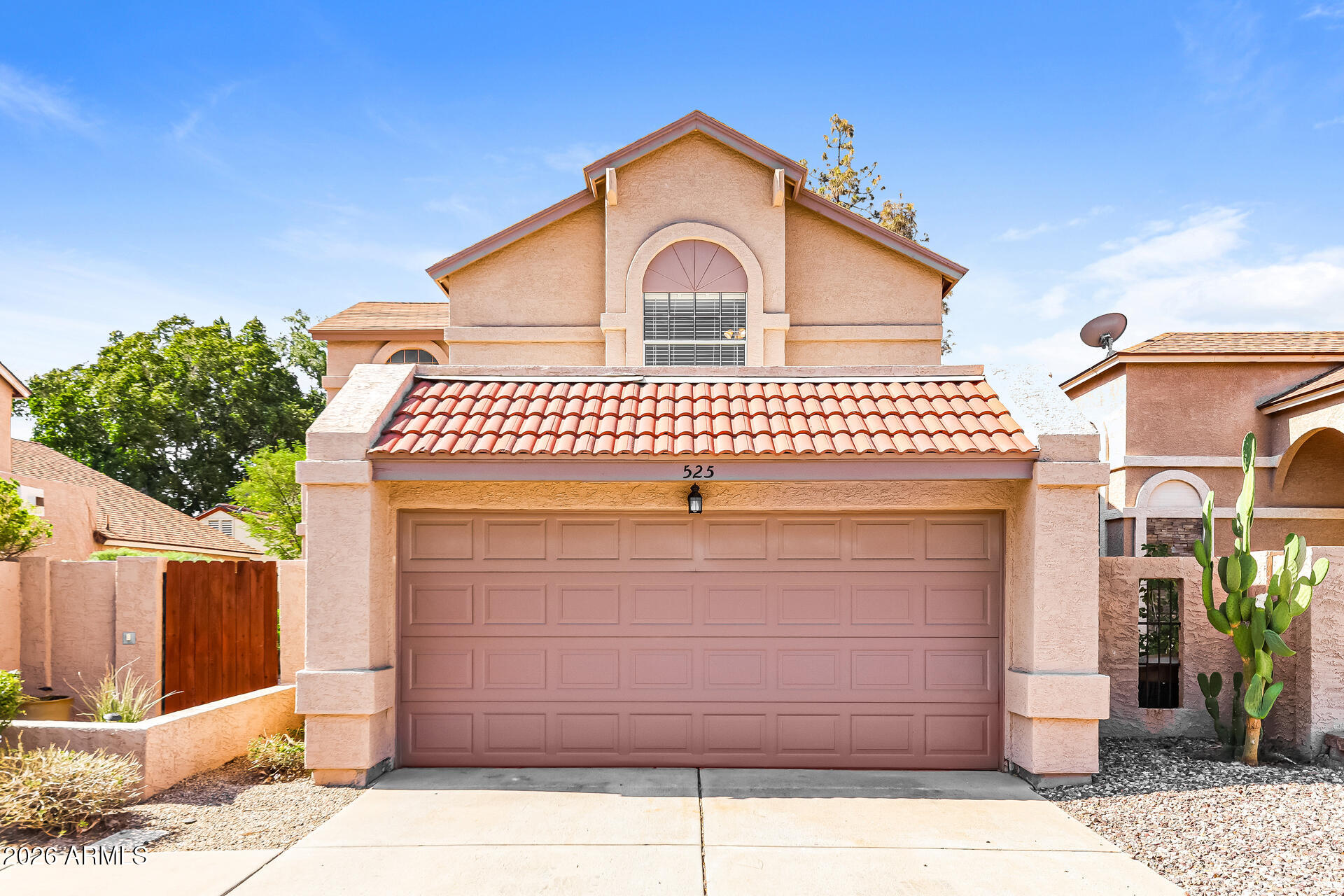 525 E Taro Lane — photo