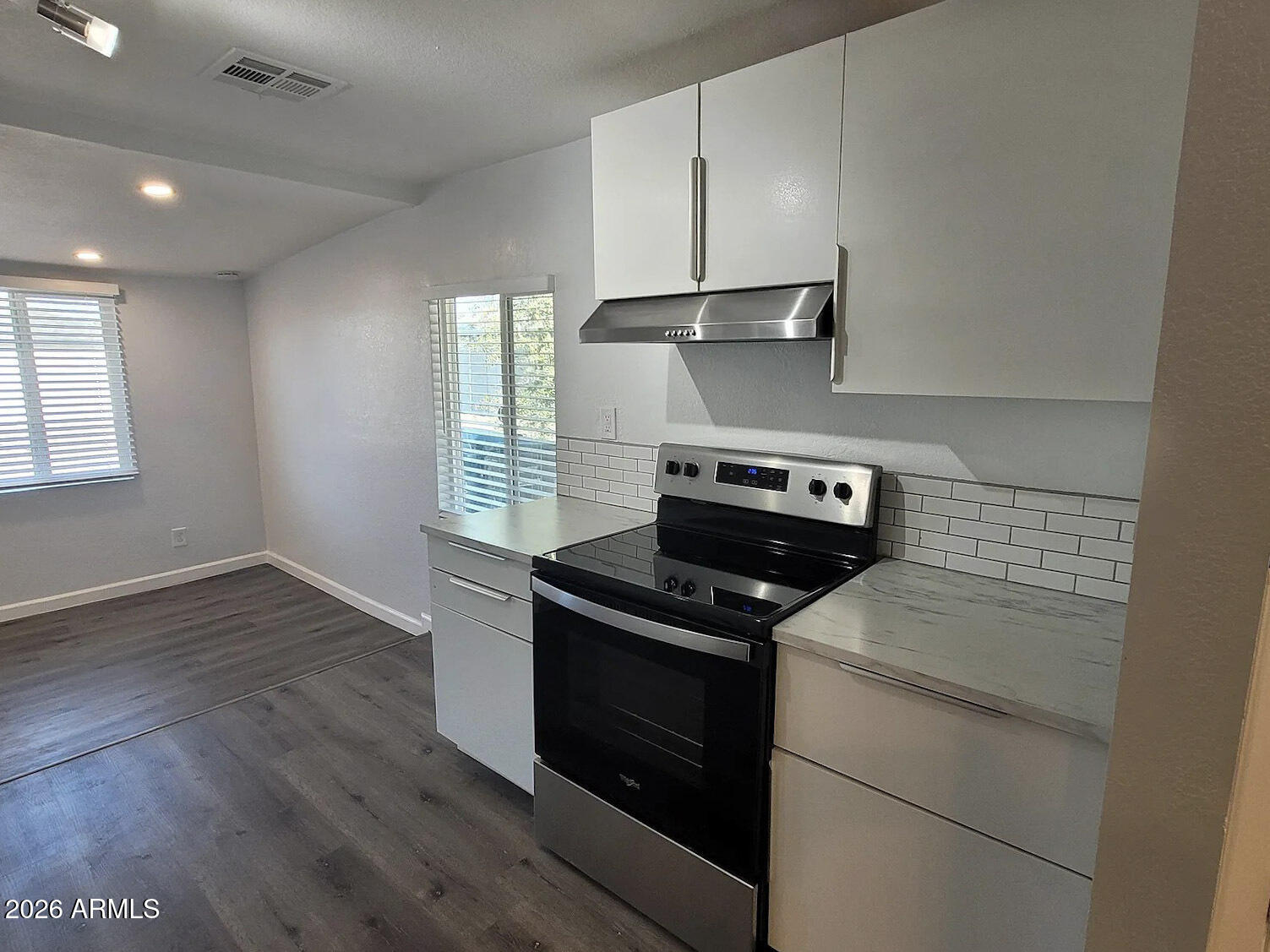 1445 E Taylor Street 2 — photo